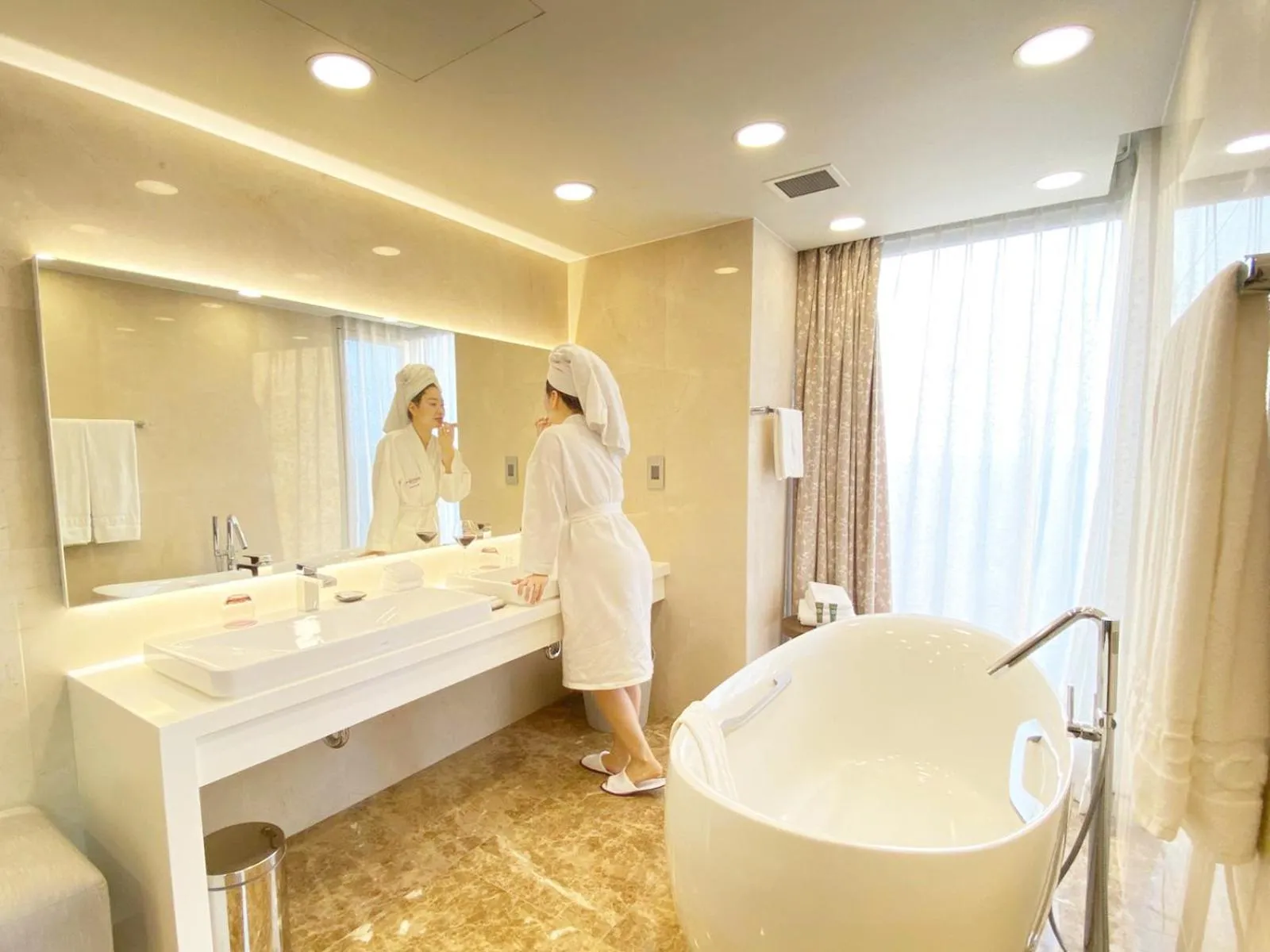 Bathroom in Mercure Hai Phong