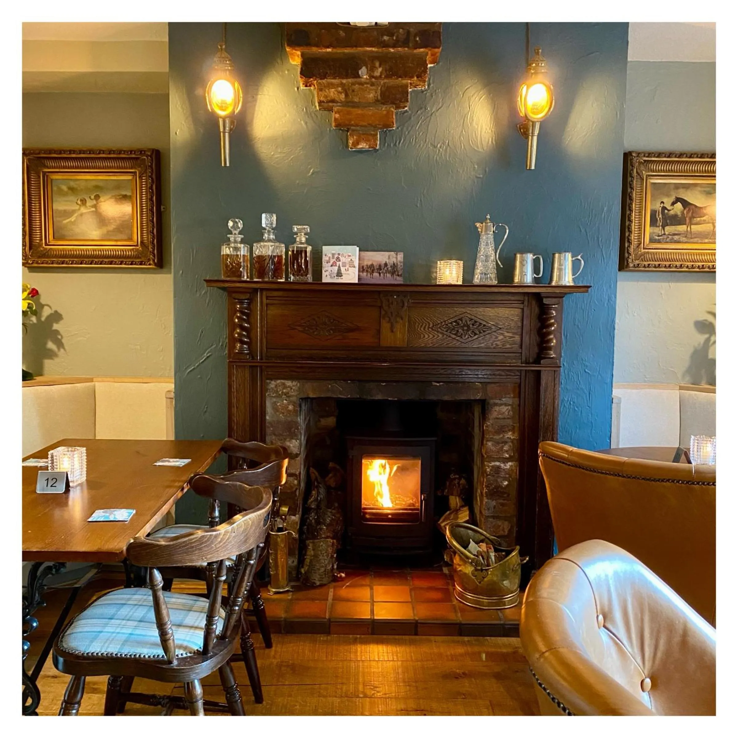 Living room in The Egerton Arms Astbury