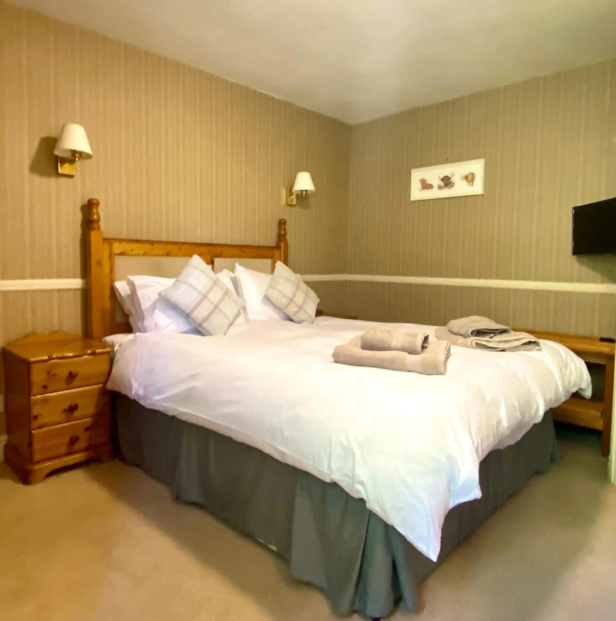 Bed in The Egerton Arms Astbury