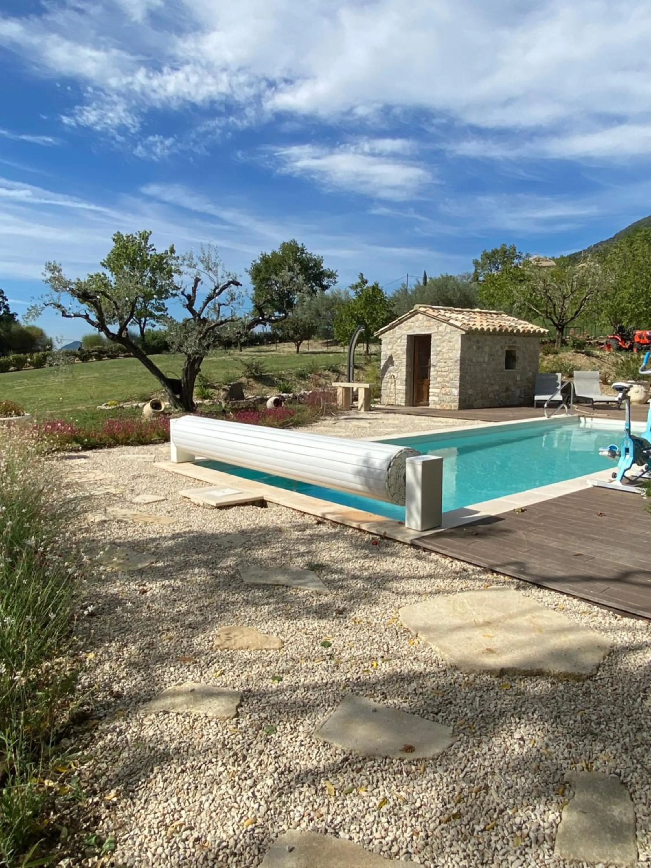 Chambre une fenêtre sur le Ventoux la Clue