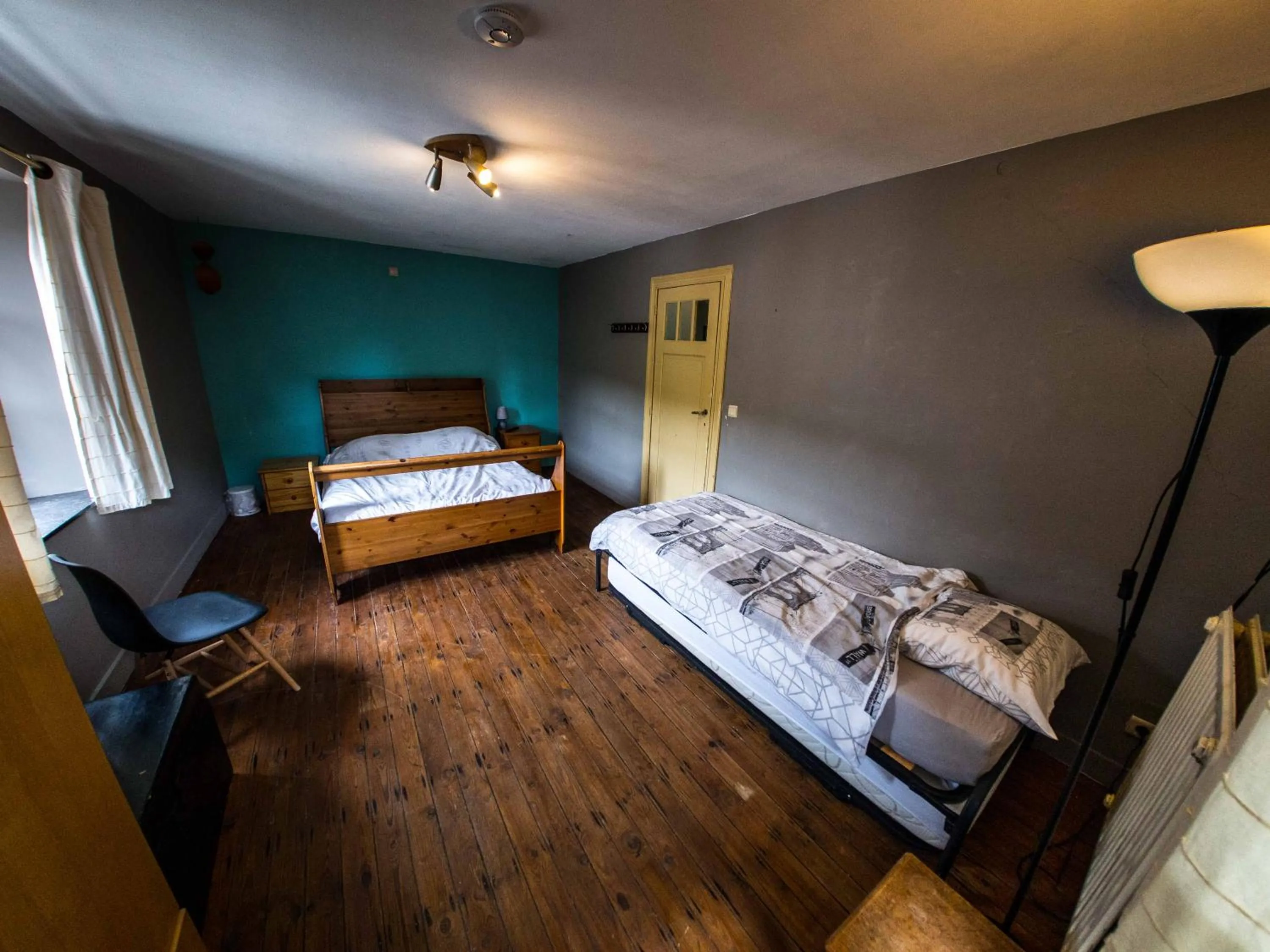 Bed in B&B Aux 10 Clefs