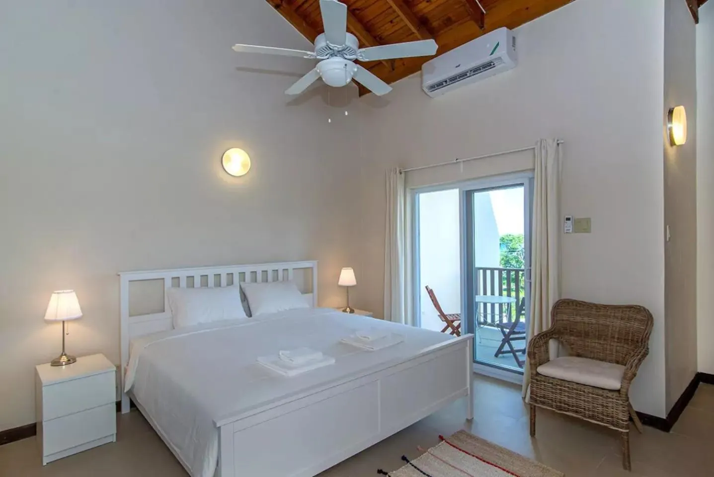 Bedroom, Bed in Luxury 2BR Home facing Beach w/Pool Montego Bay #4