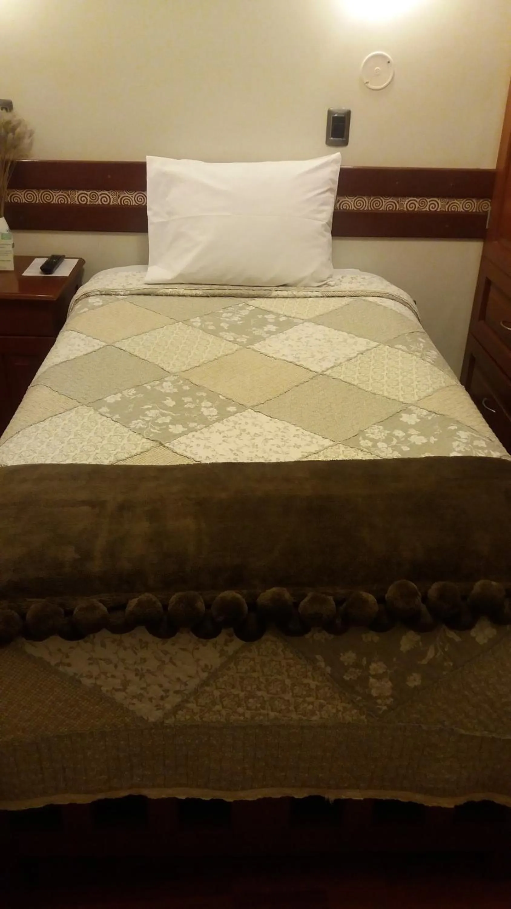Bed in Antawasi Hotel