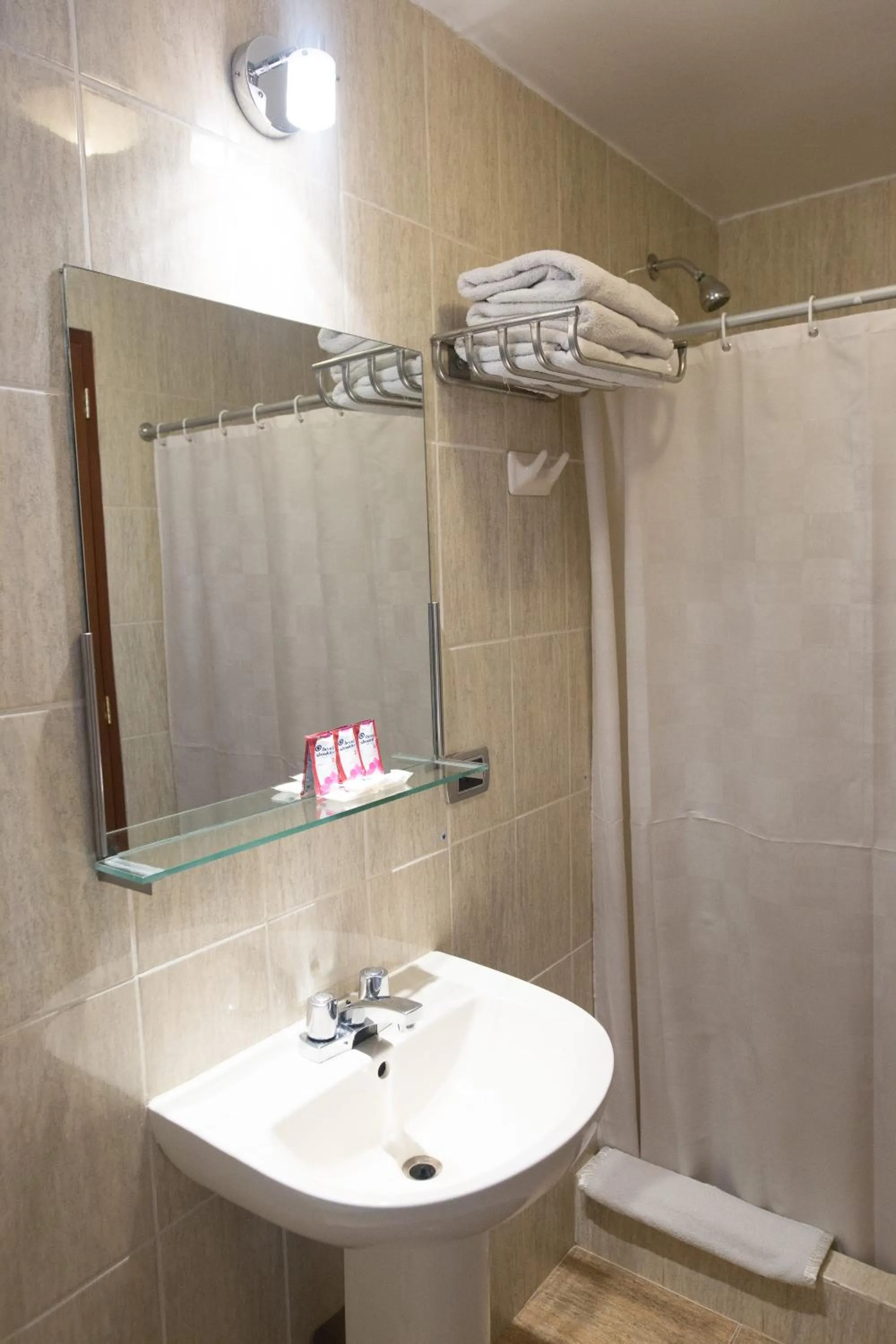 Bathroom in Antawasi Hotel