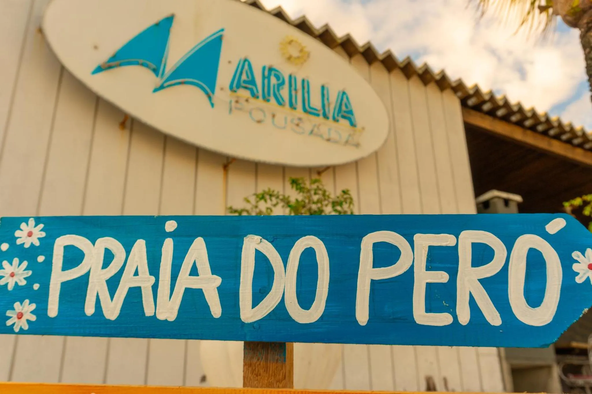 Logo/Certificate/Sign in Pousada Marilia