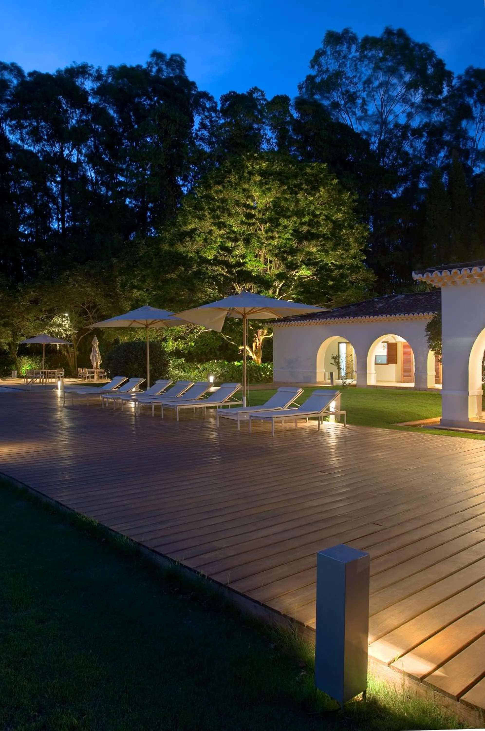 Swimming pool in Garden Hill Hotel e Golfe