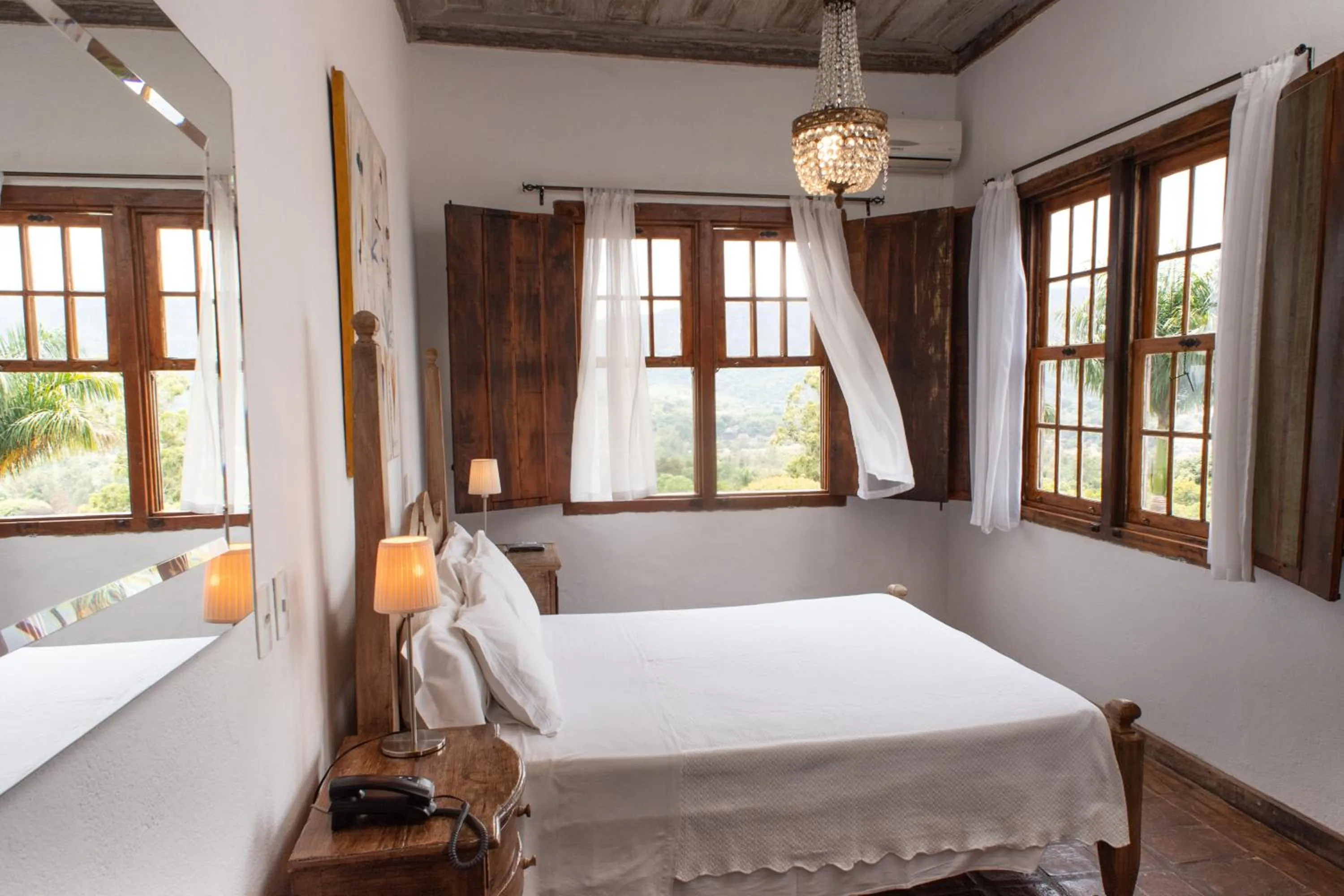 Photo of the whole room in Pouso da Torre