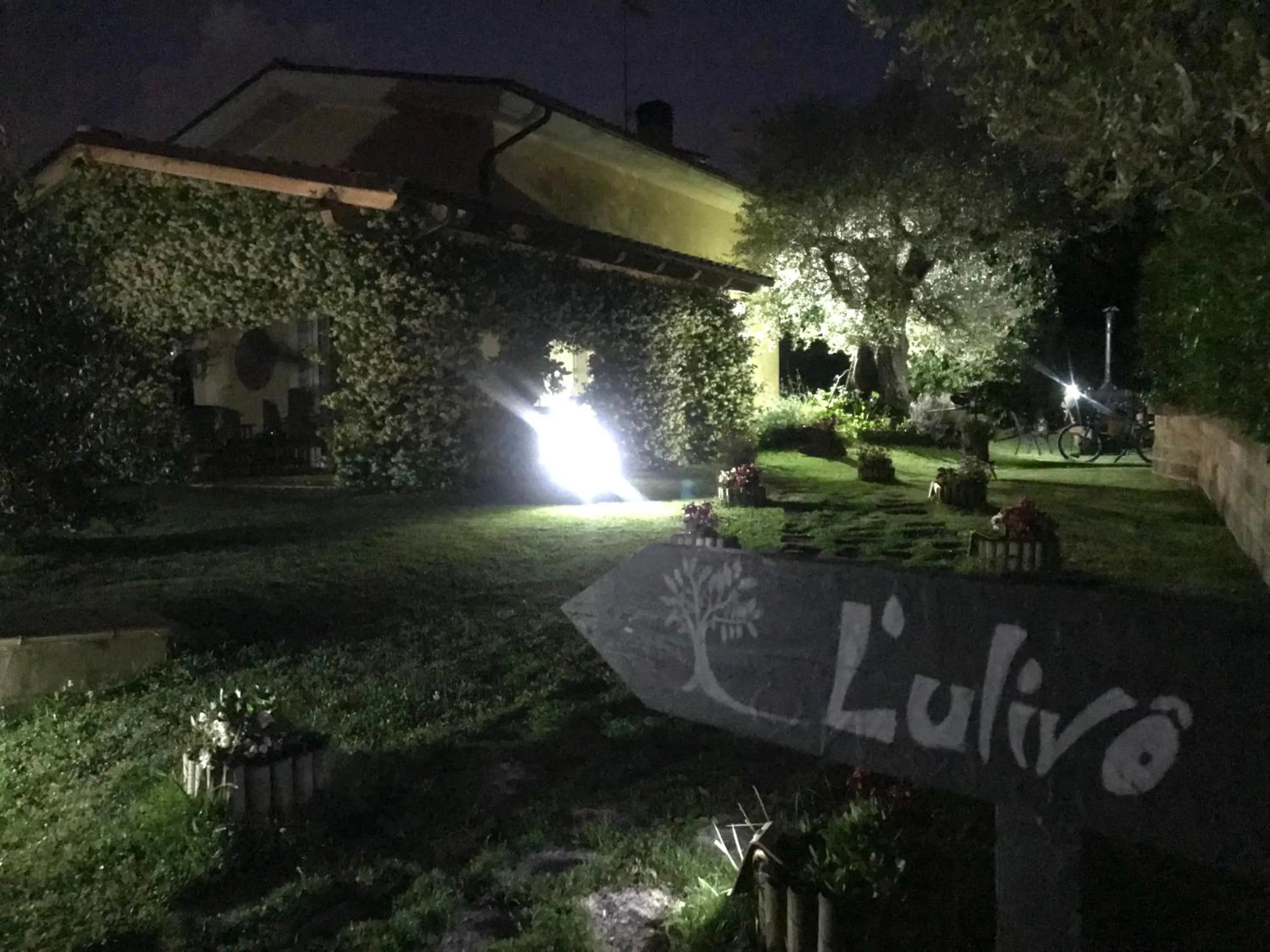 Property building in L' Ulivo Bed & Breakfast