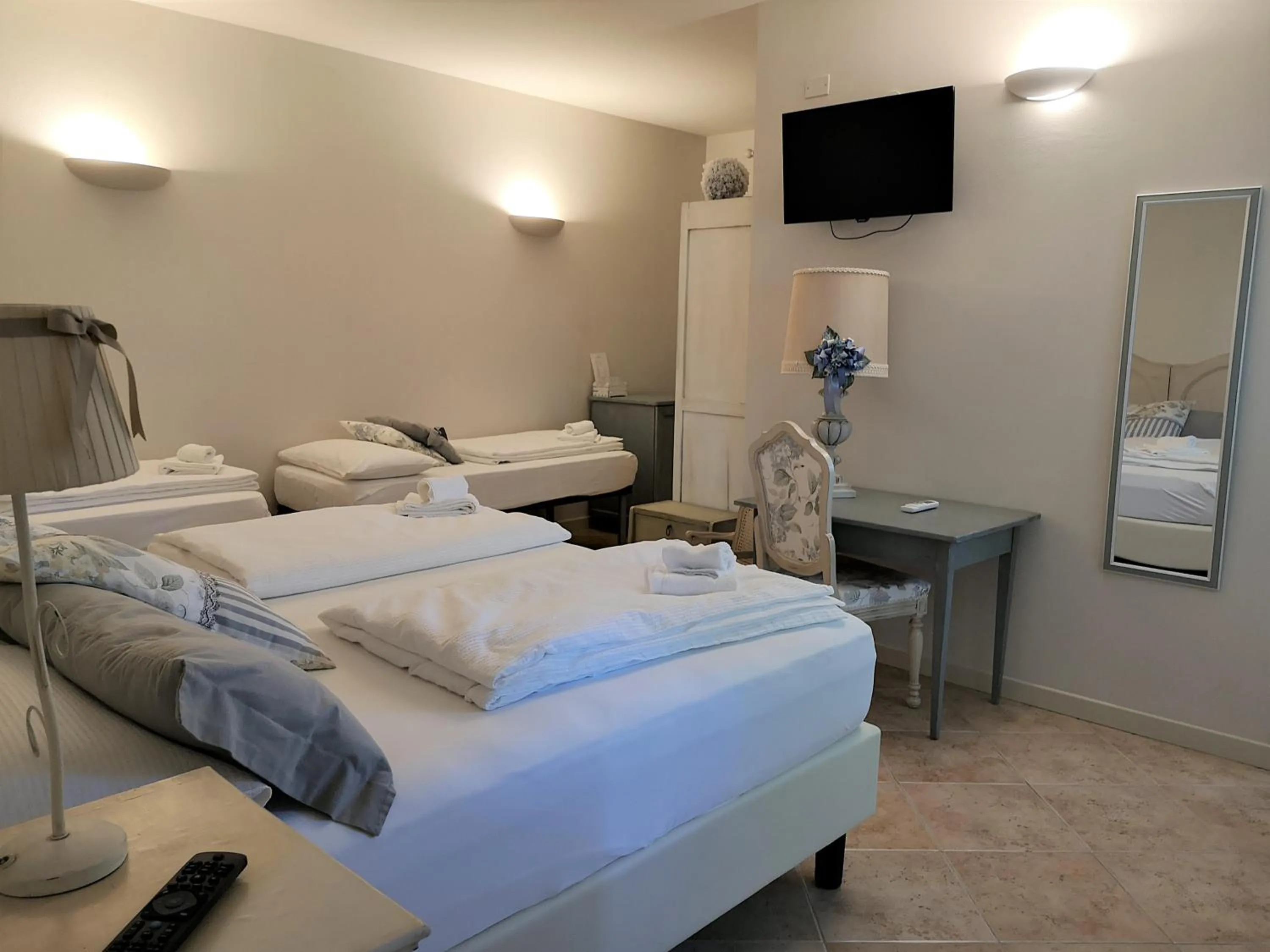 Bed in Villa Montenero