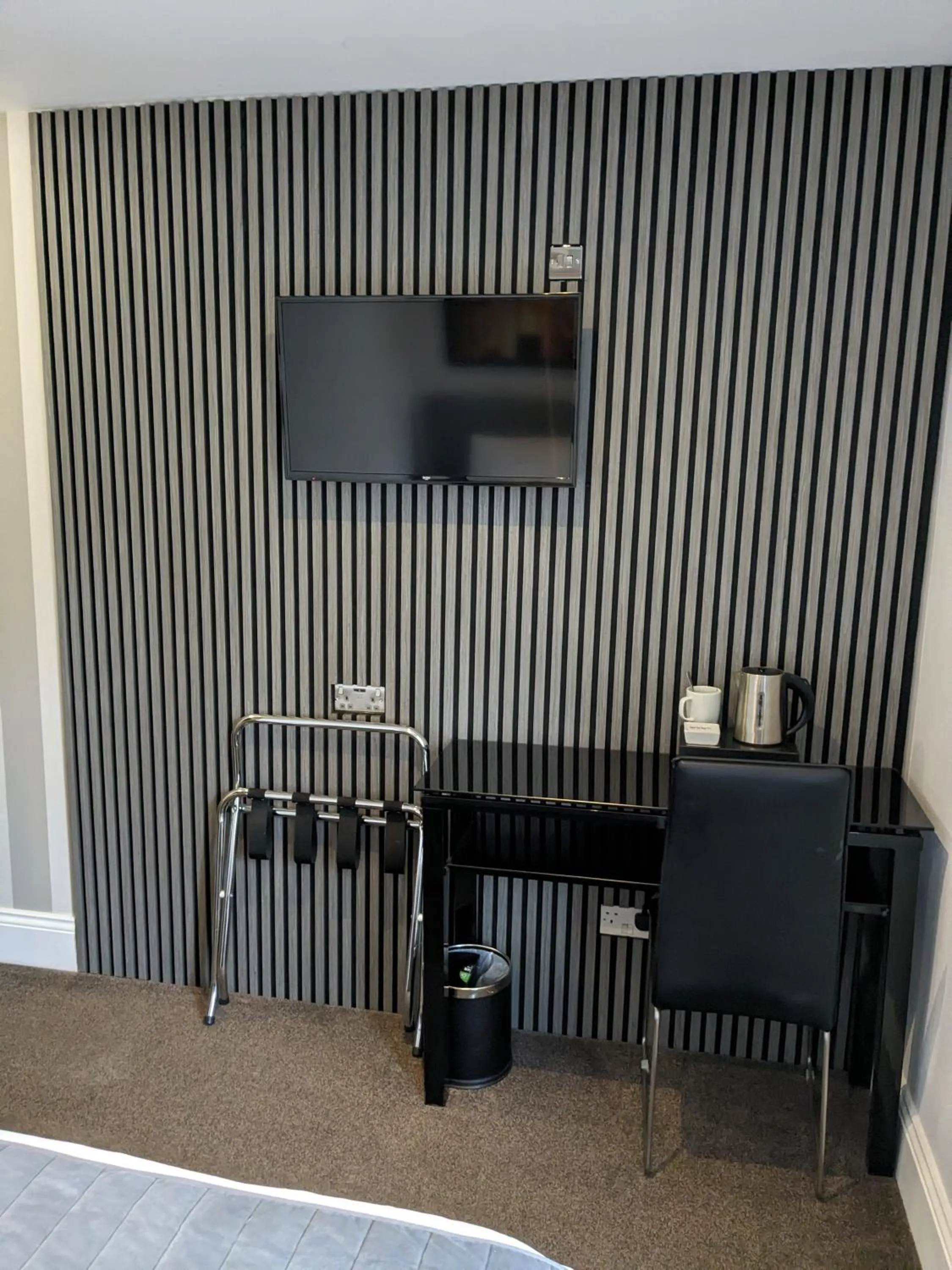 Property building in The Overlook Bed and Breakfast