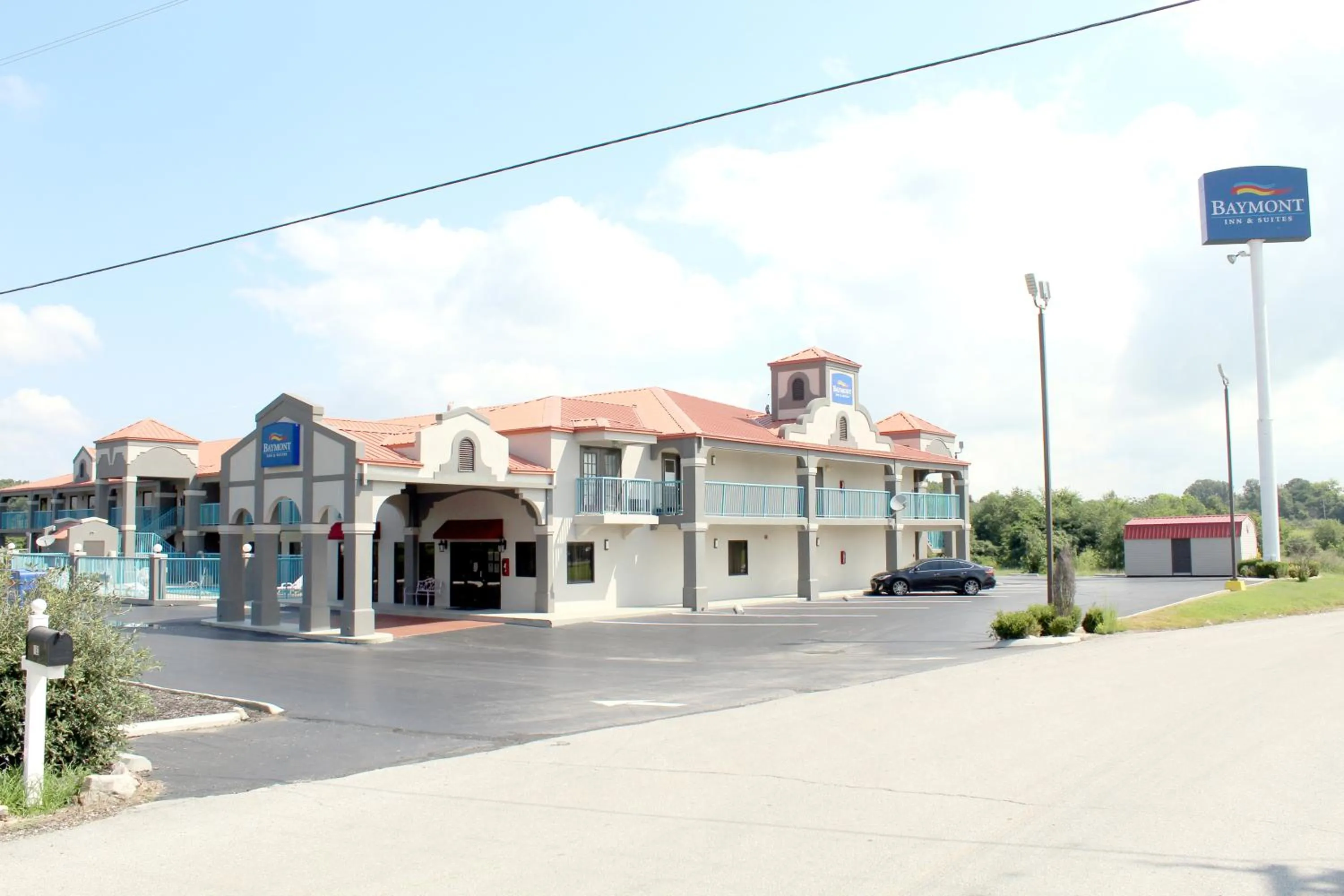 Facade/entrance in Baymont by Wyndham Franklin