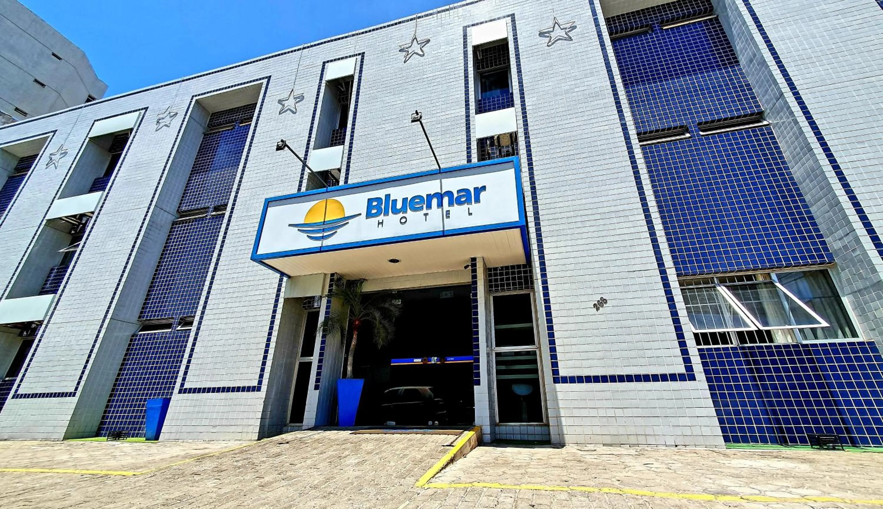 Facade/entrance in Bluemar Hotel