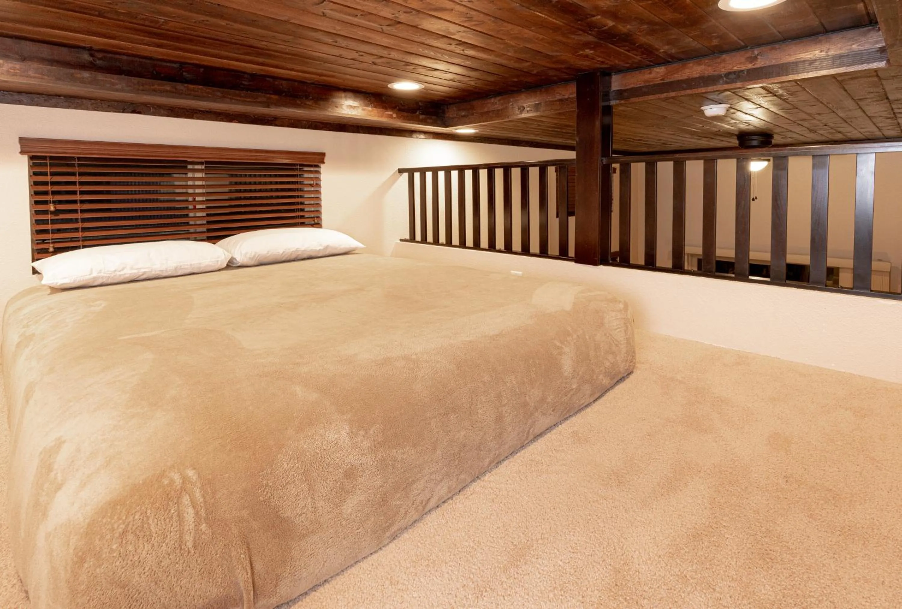 Other, Bed in Sun Outdoors Paso Robles