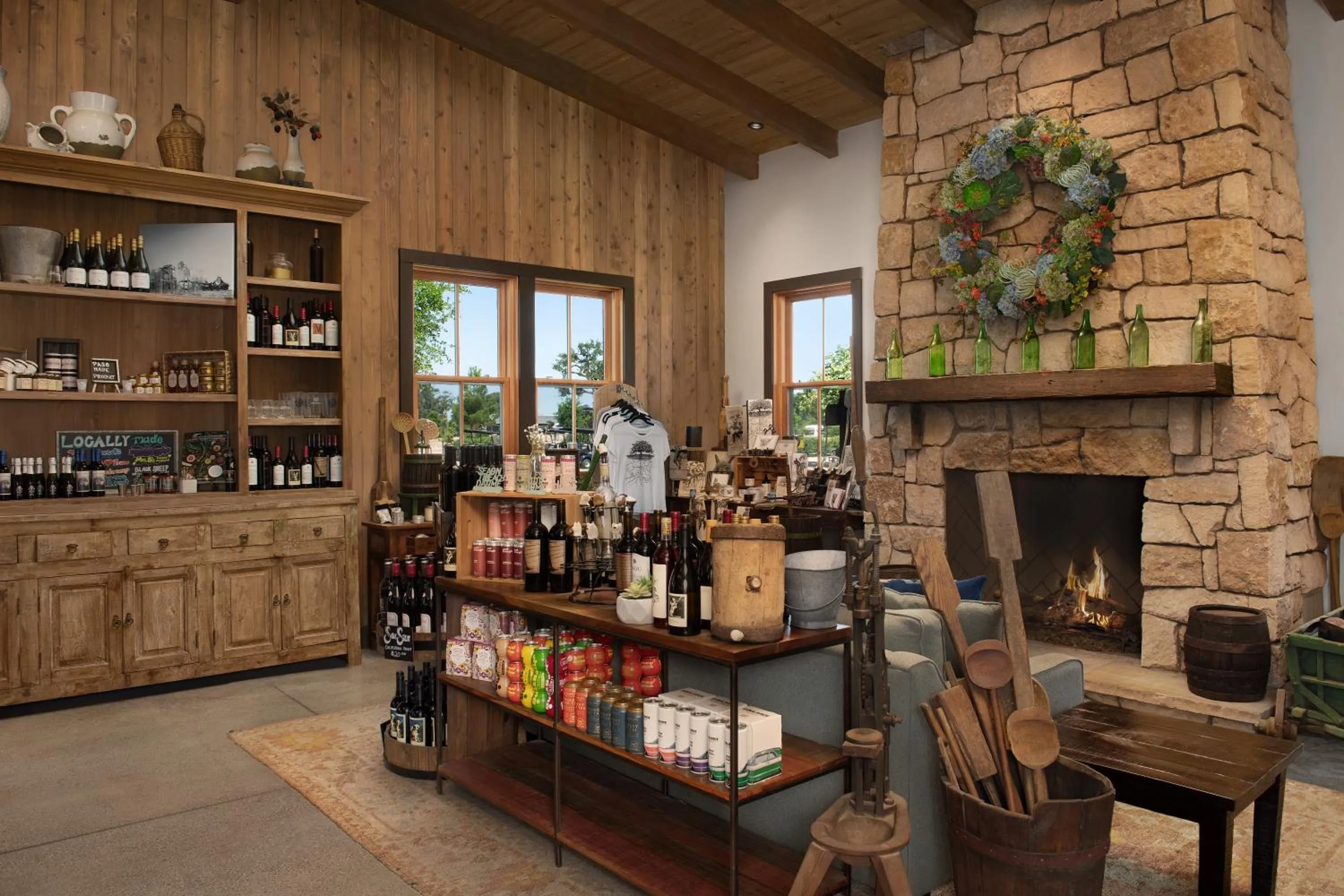 On-site shops in Sun Outdoors Paso Robles