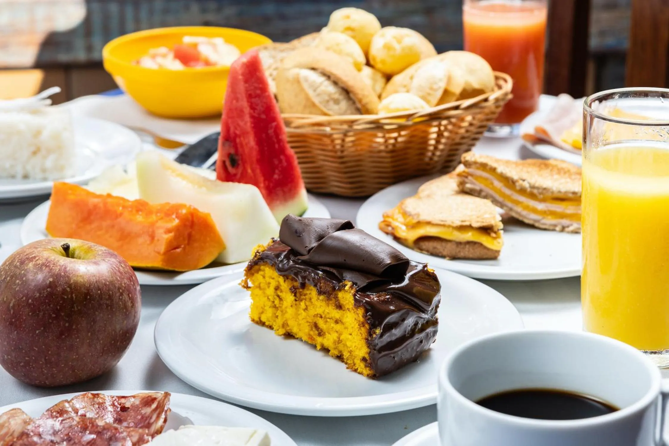 Food and drinks in Kaliman Pousada