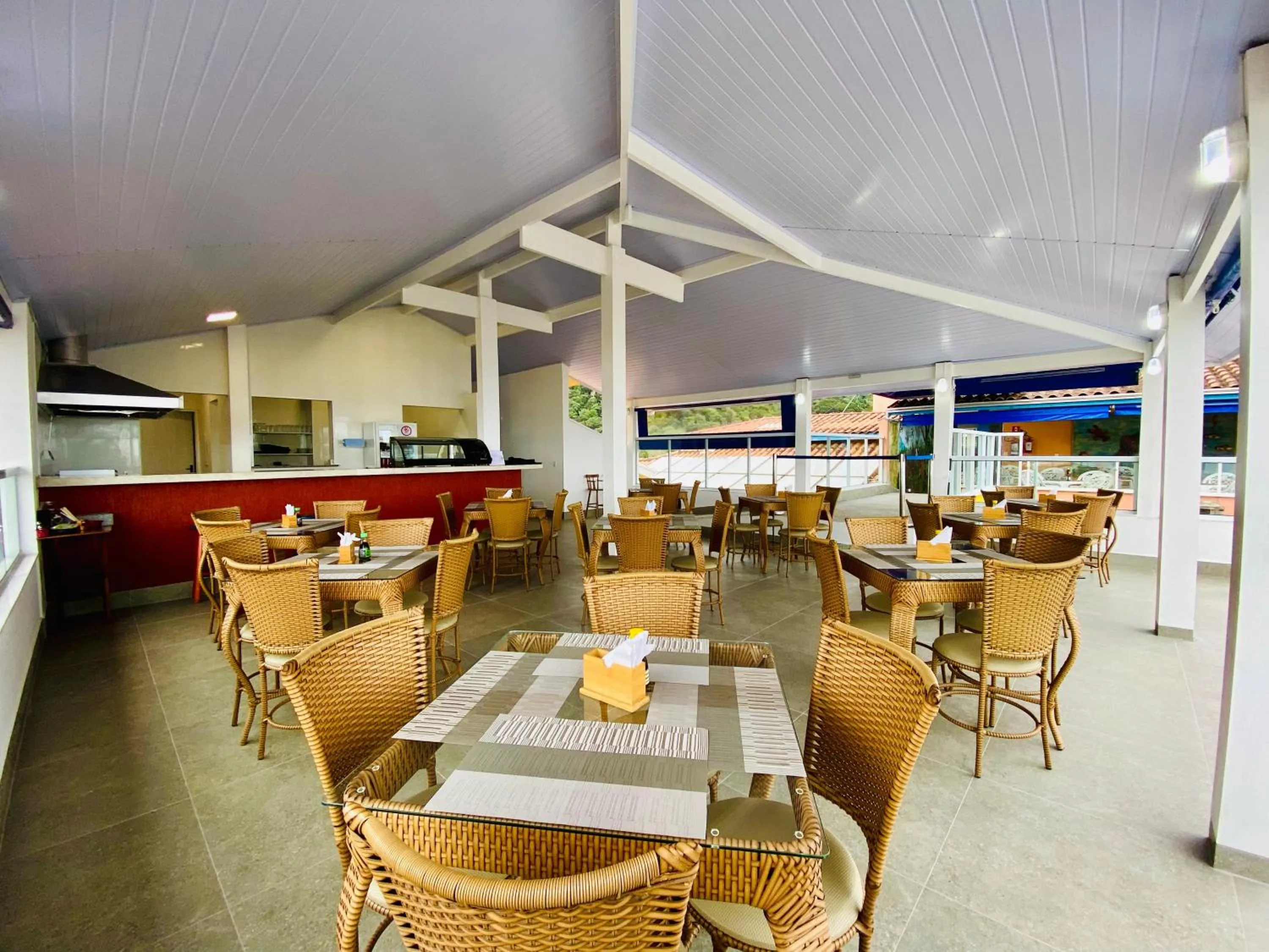 Restaurant/places to eat in Kaliman Pousada