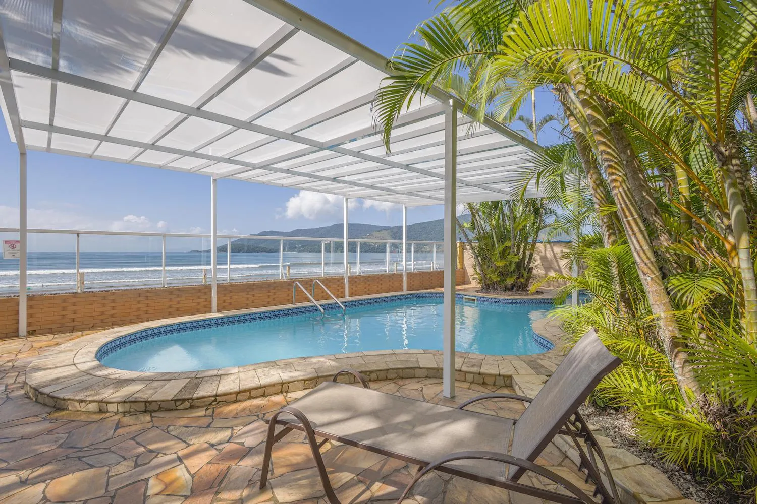 Swimming pool in Kaliman Pousada