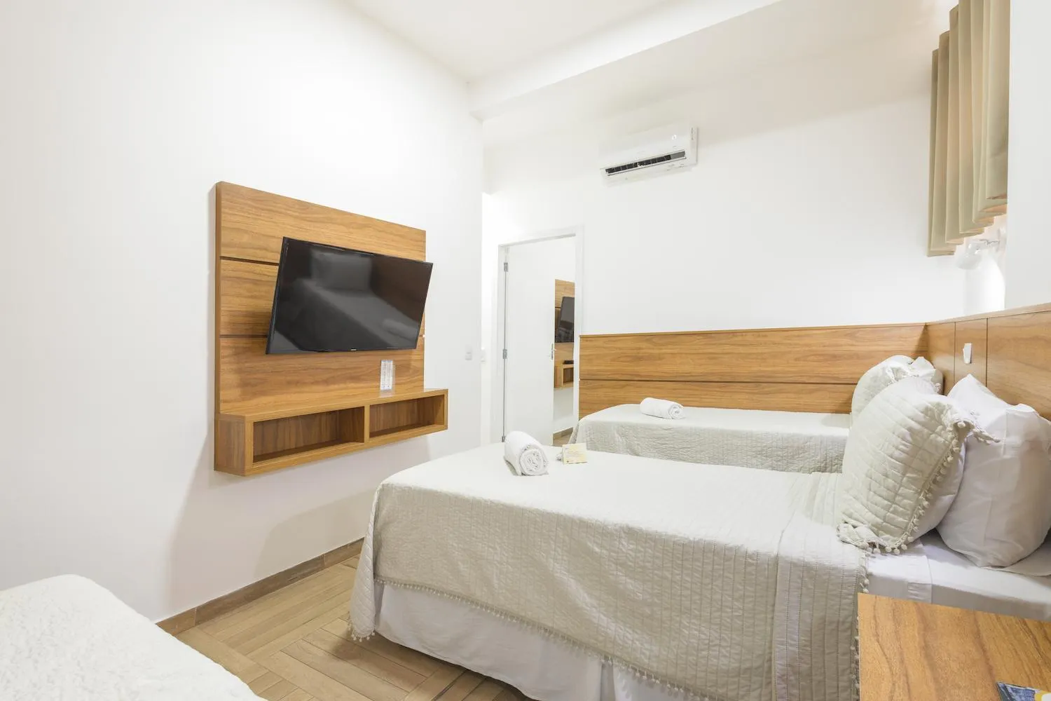 Bed in Kaliman Pousada