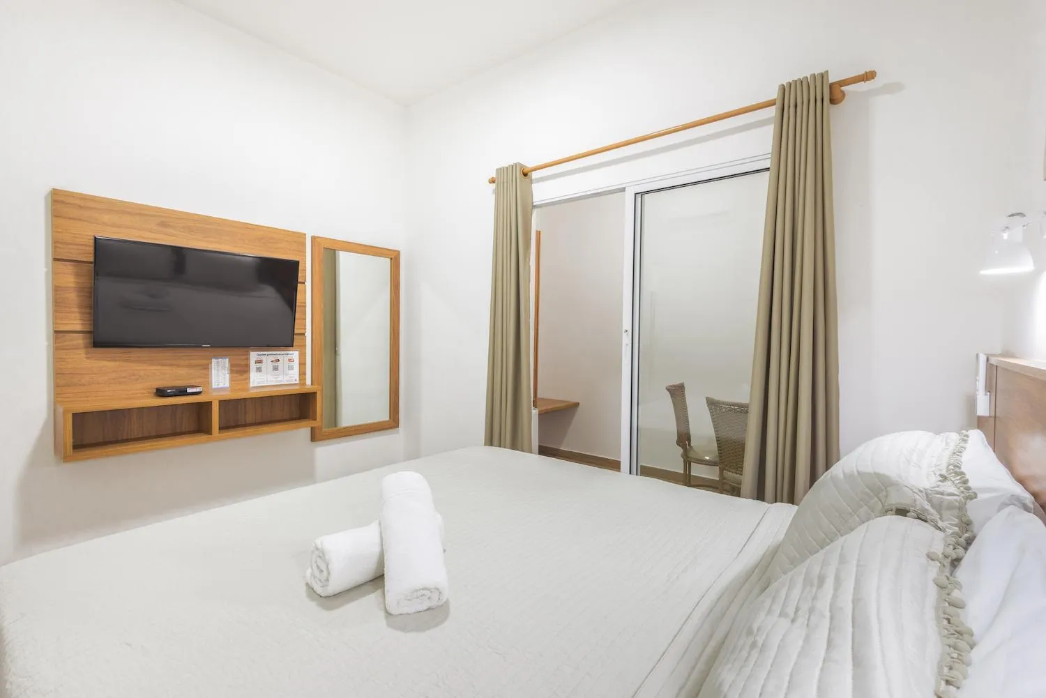 Bed in Kaliman Pousada