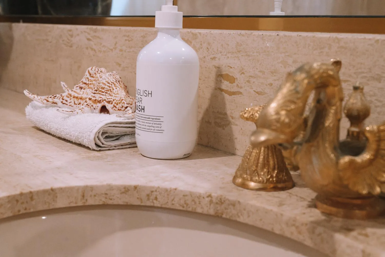 Bathroom in De Ville Apartments