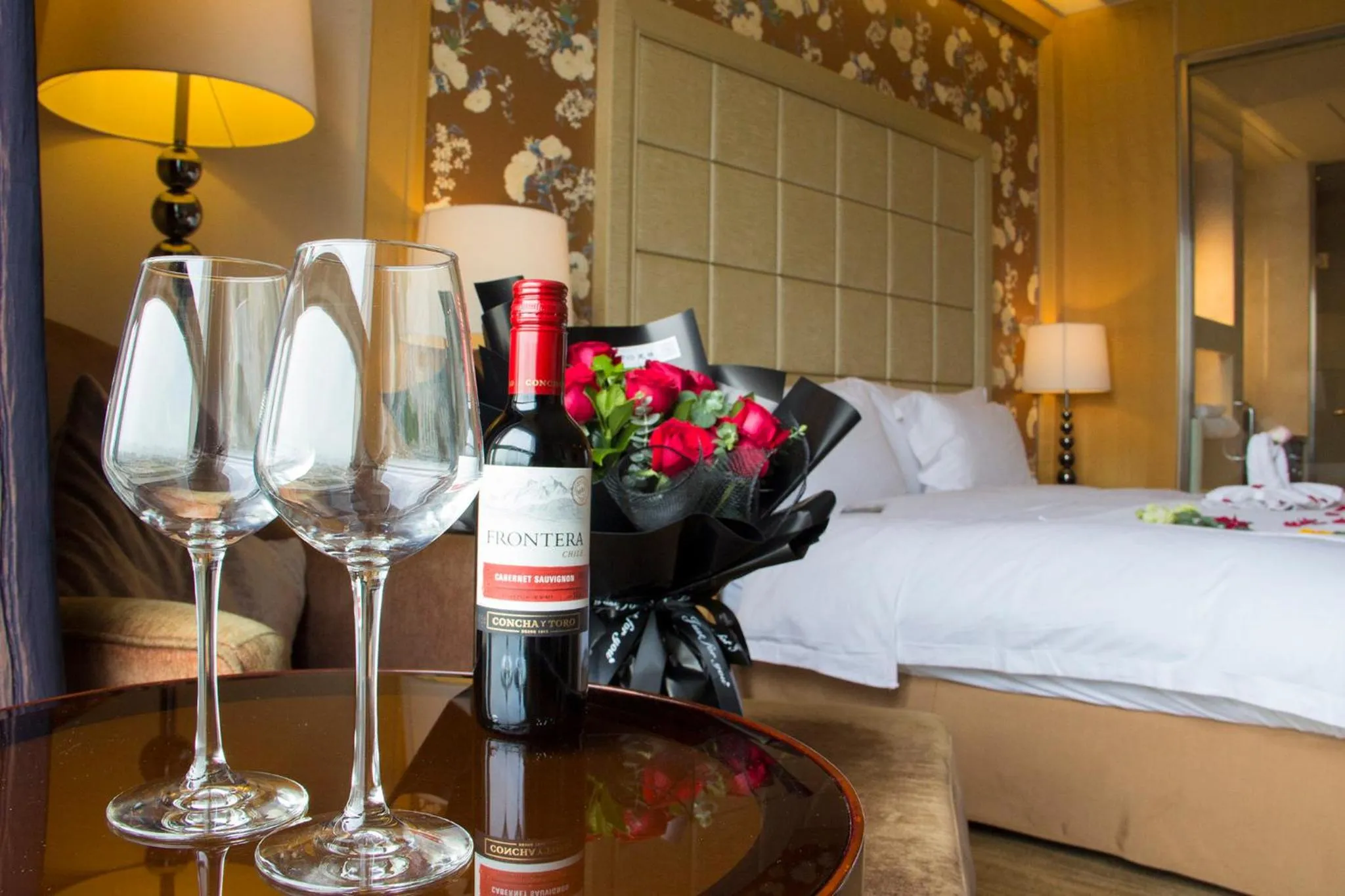 Other, Bed in Crowne Plaza Xiangyang by IHG