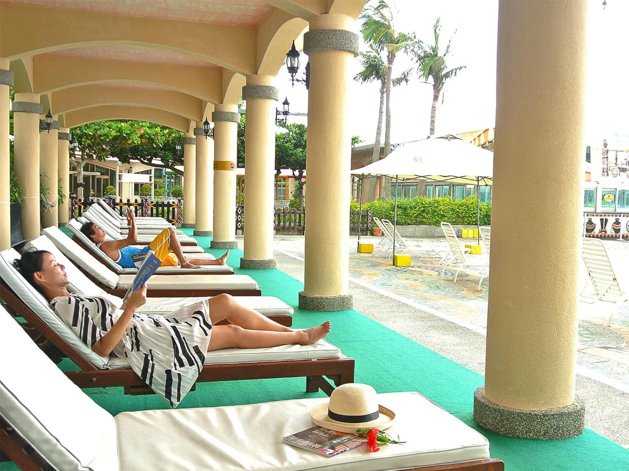 Patio in Howard Beach Resort Kenting