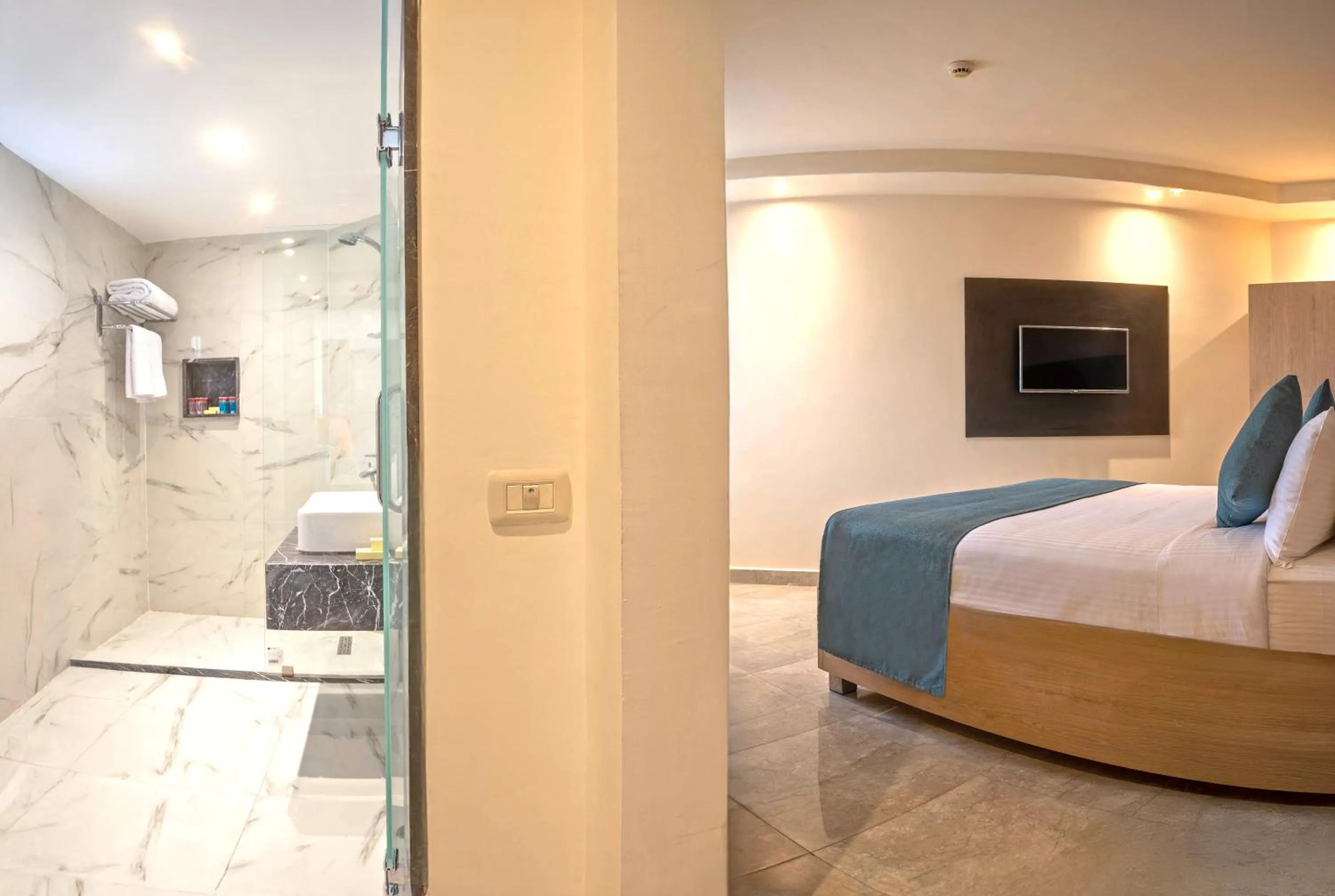 Photo of the whole room, Bed in Xperience Kiroseiz Parkland