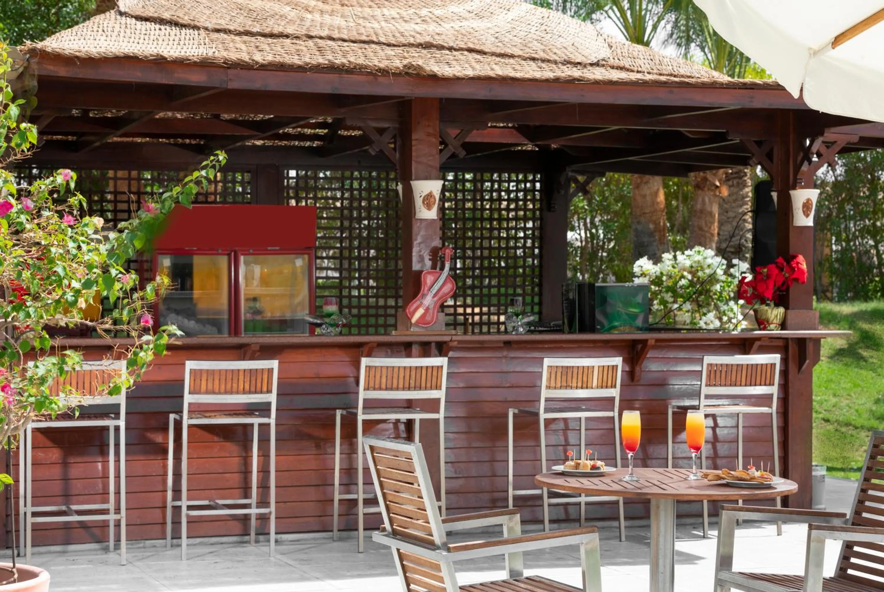 Restaurant/places to eat in Xperience Kiroseiz Parkland