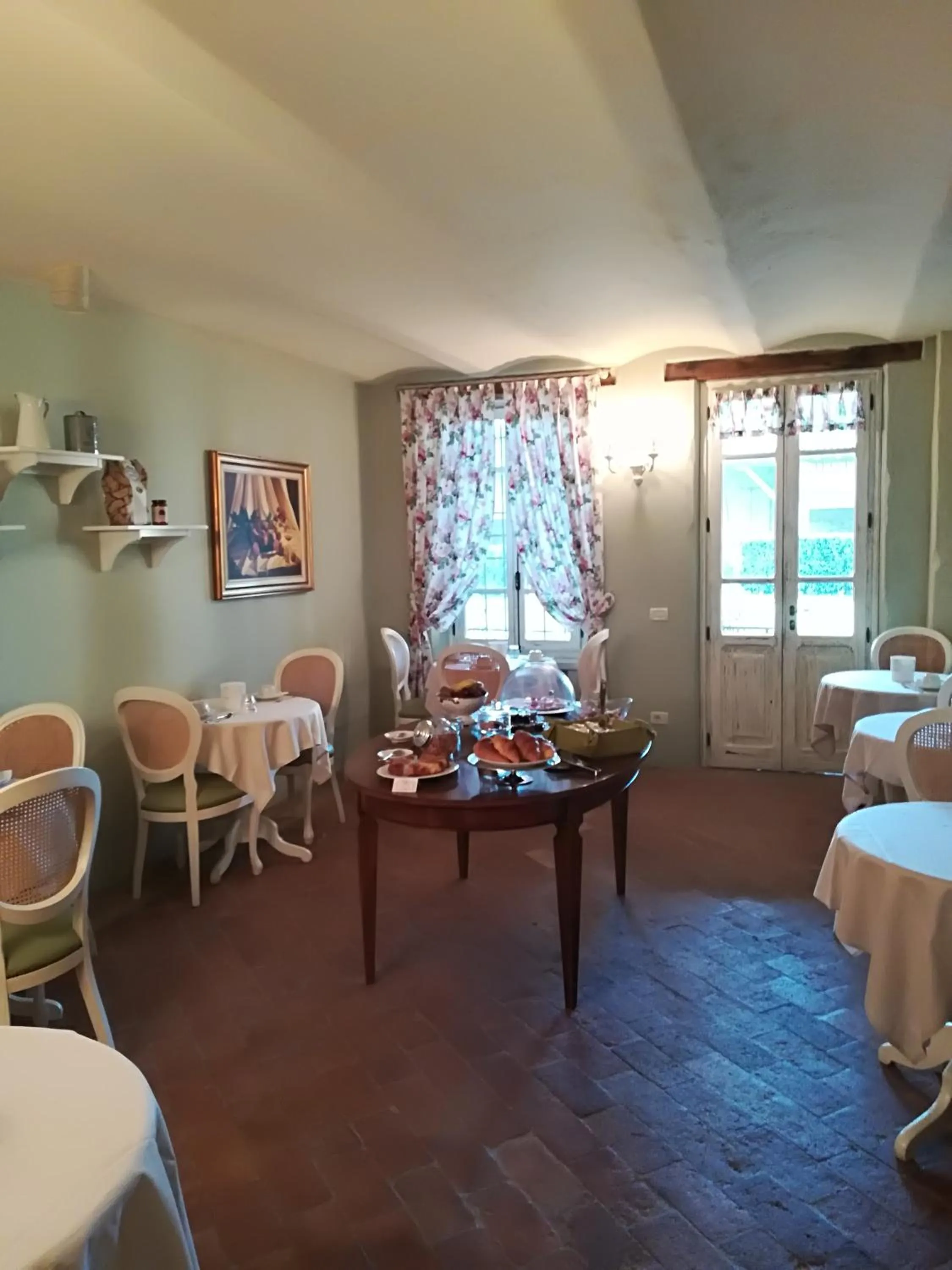 Breakfast in Hospitale I Mori