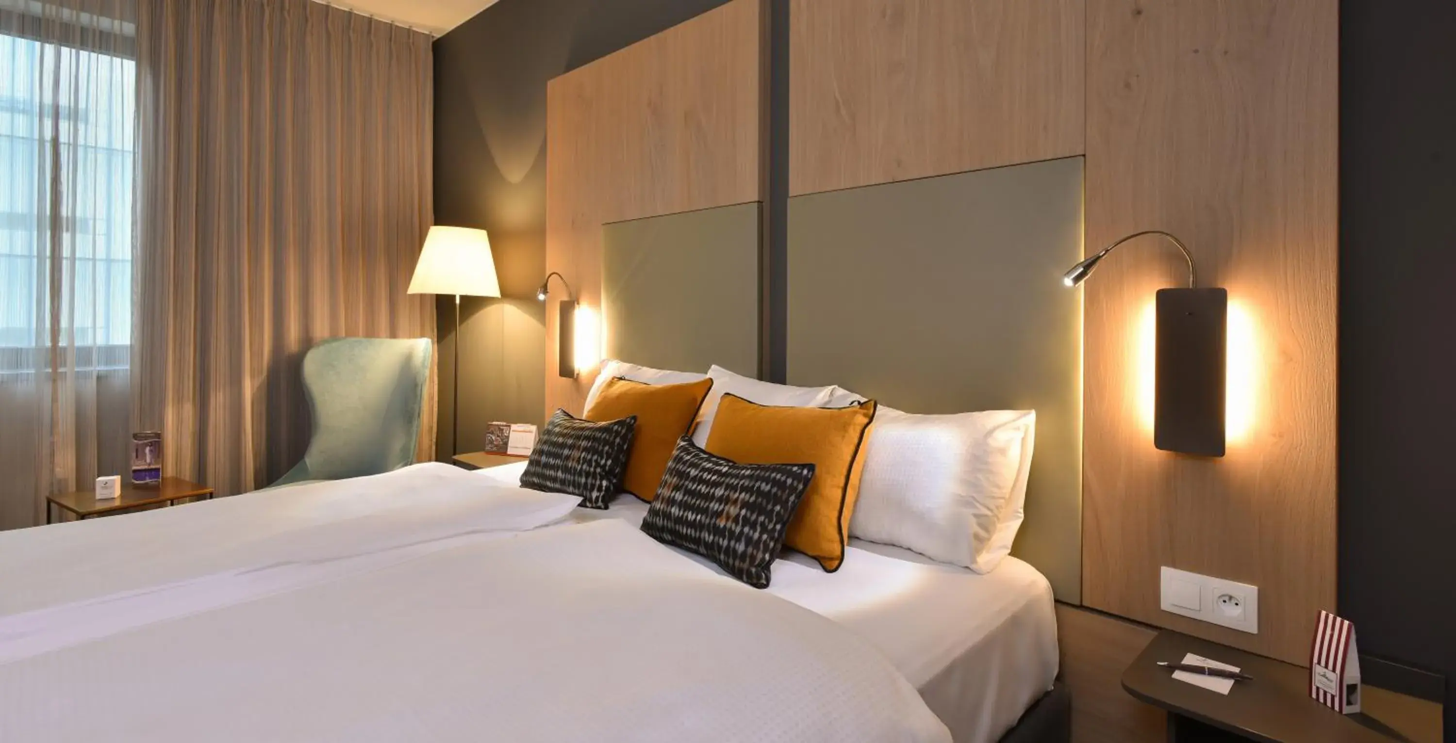 Standard Queen Room in Martin's Louvain-la-Neuve Standard Queen Room in Martin's Louvain-la-Neuve