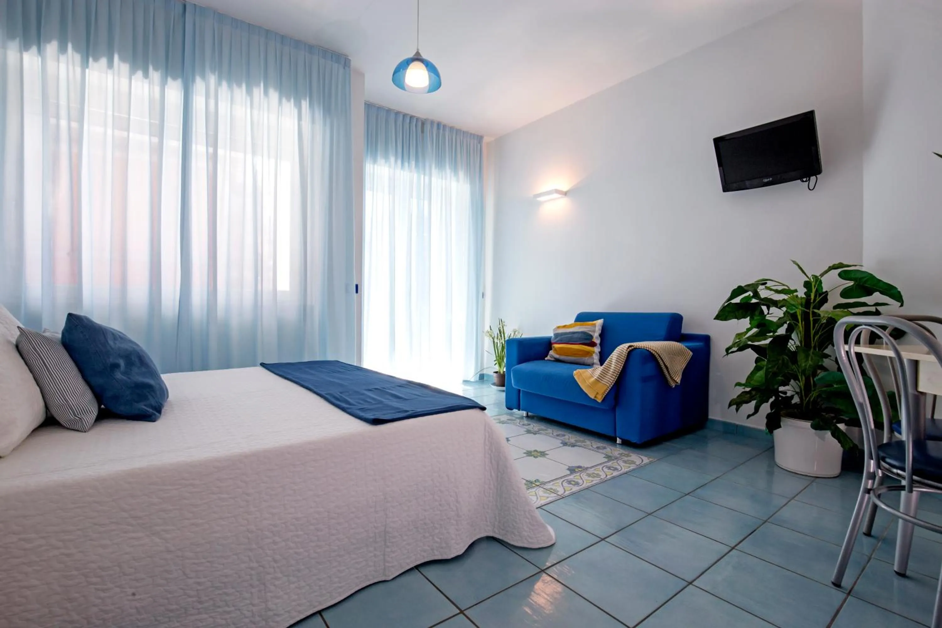 Bed in Angelina Residence