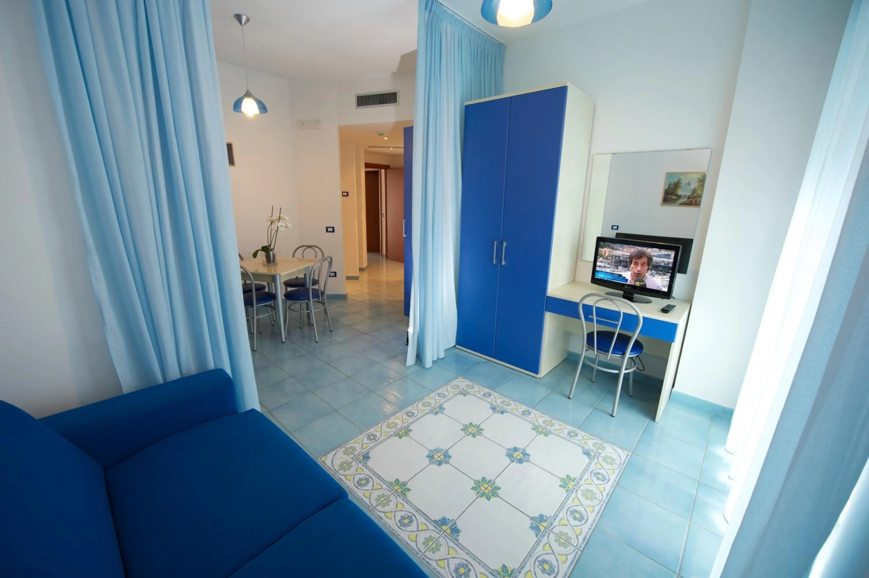 Photo of the whole room in Angelina Residence