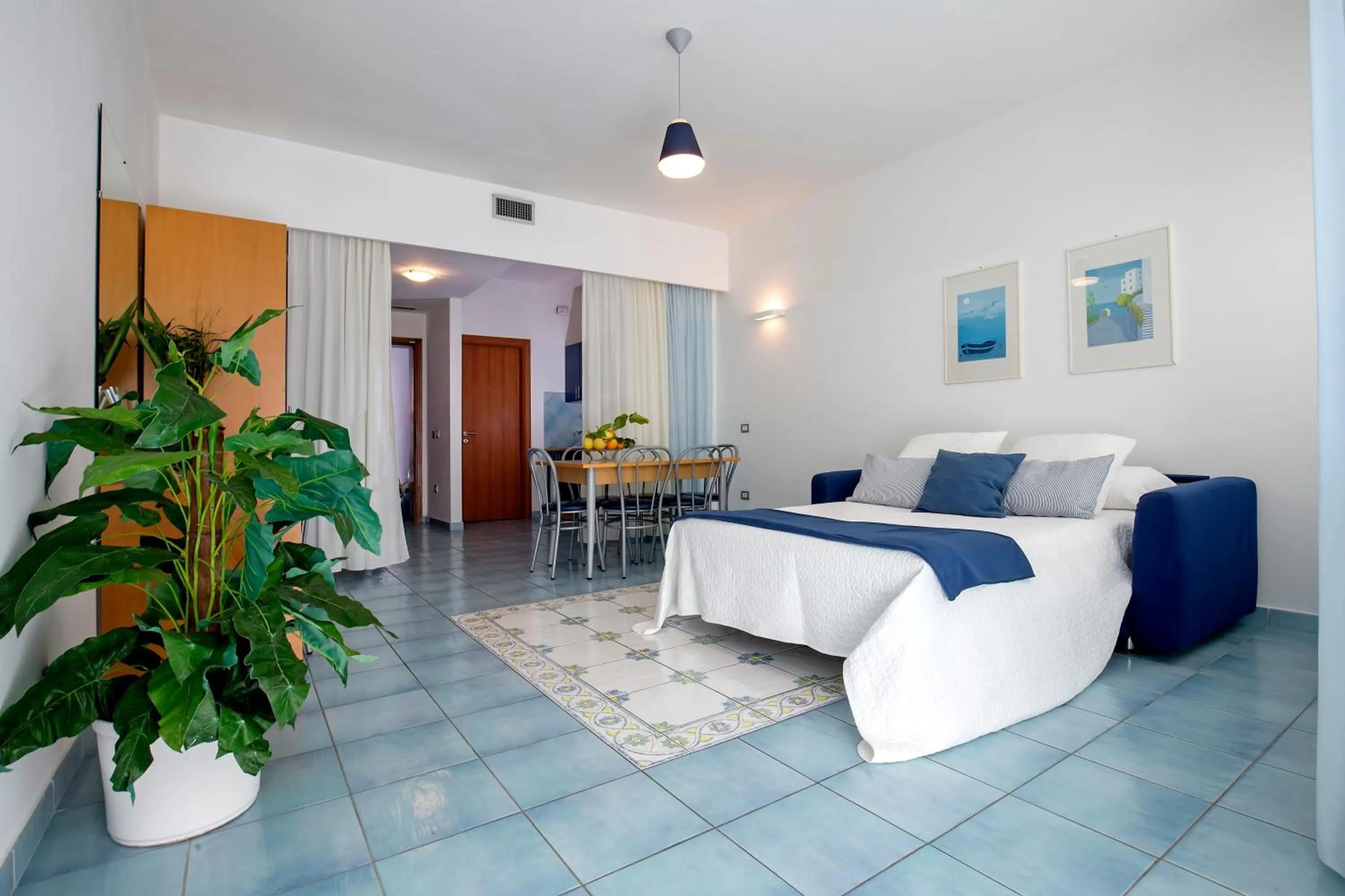 Bed in Angelina Residence