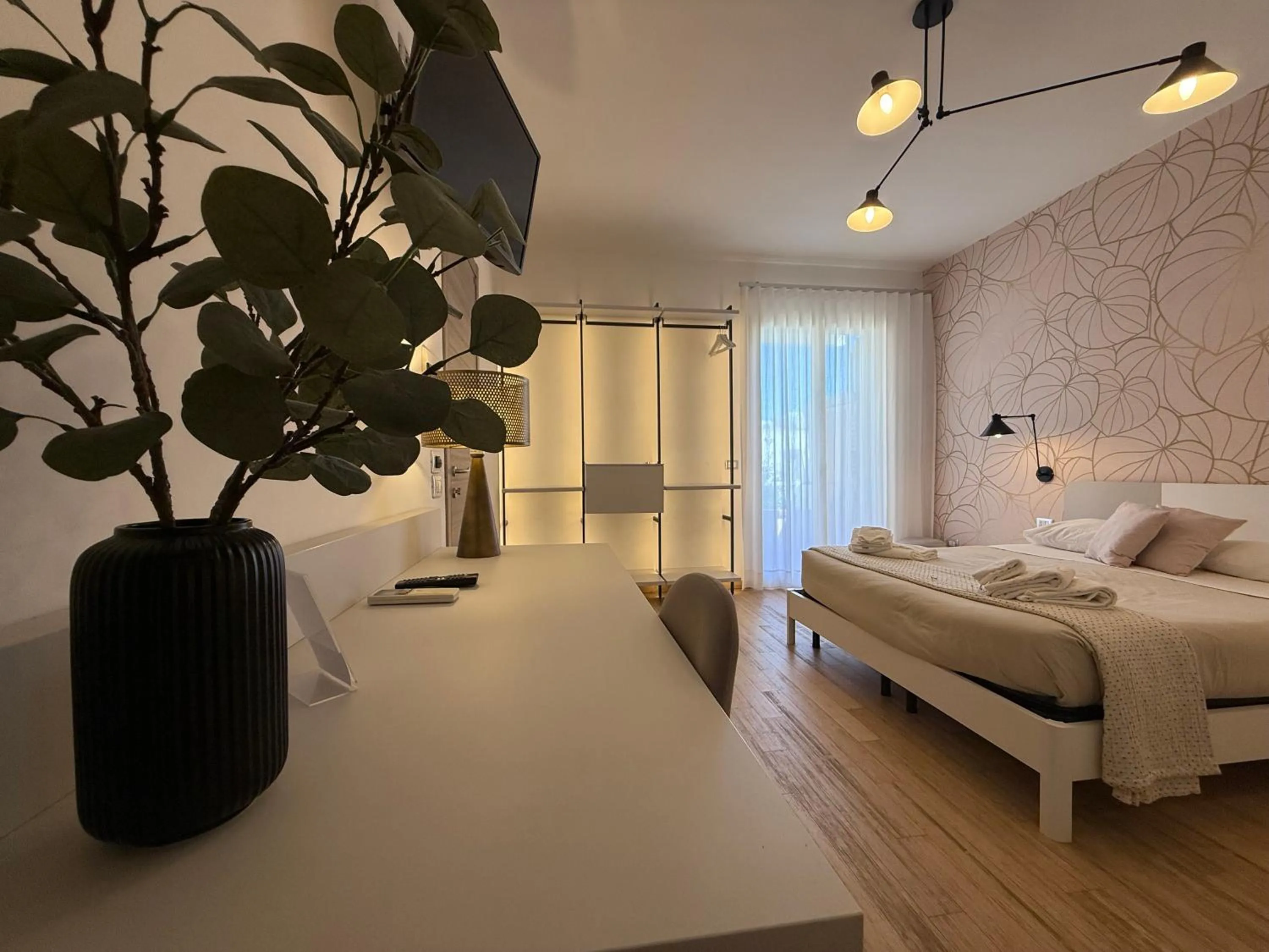 Bed in Albergo Perseo