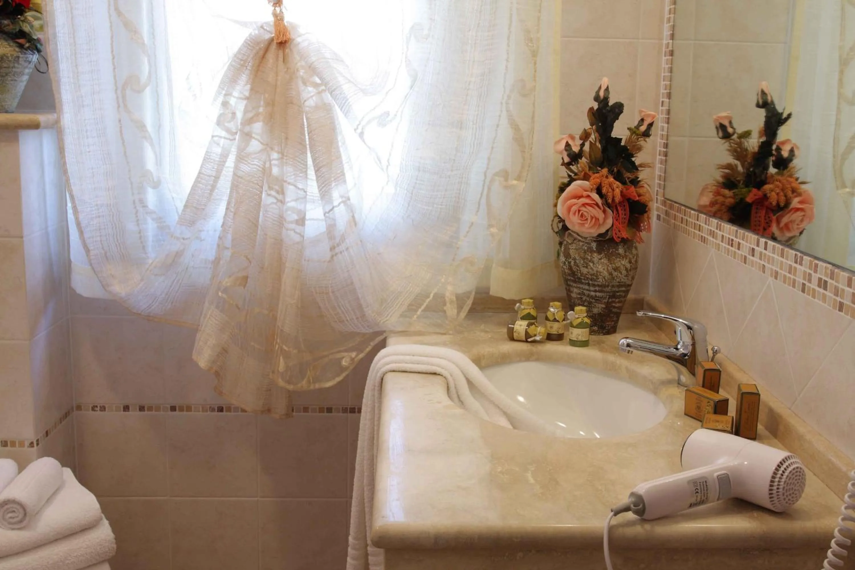 Bathroom in Locanda Del Parco Hotel