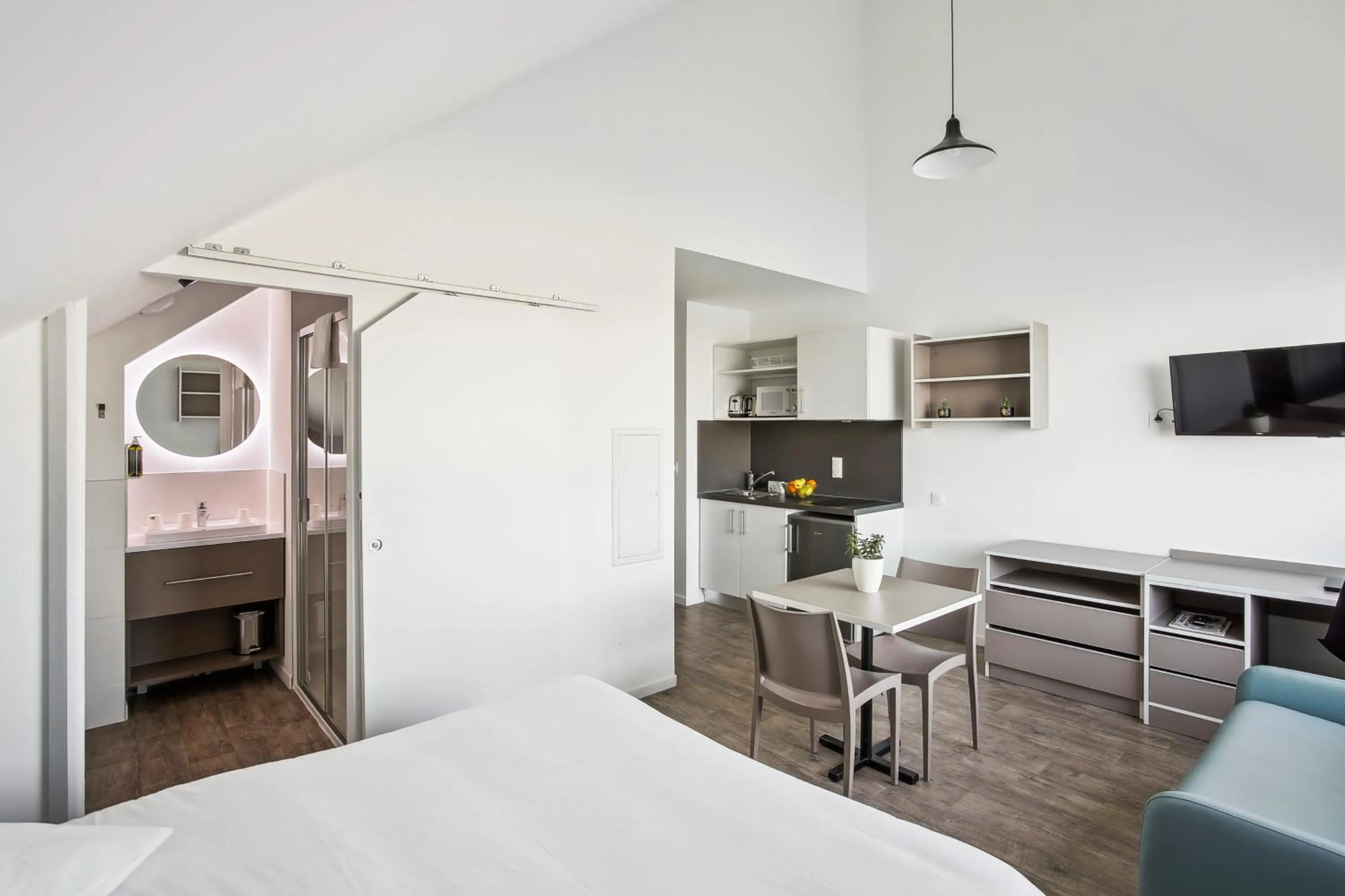 Bed in All Suites Appart Hôtel - Dunkerque Centre