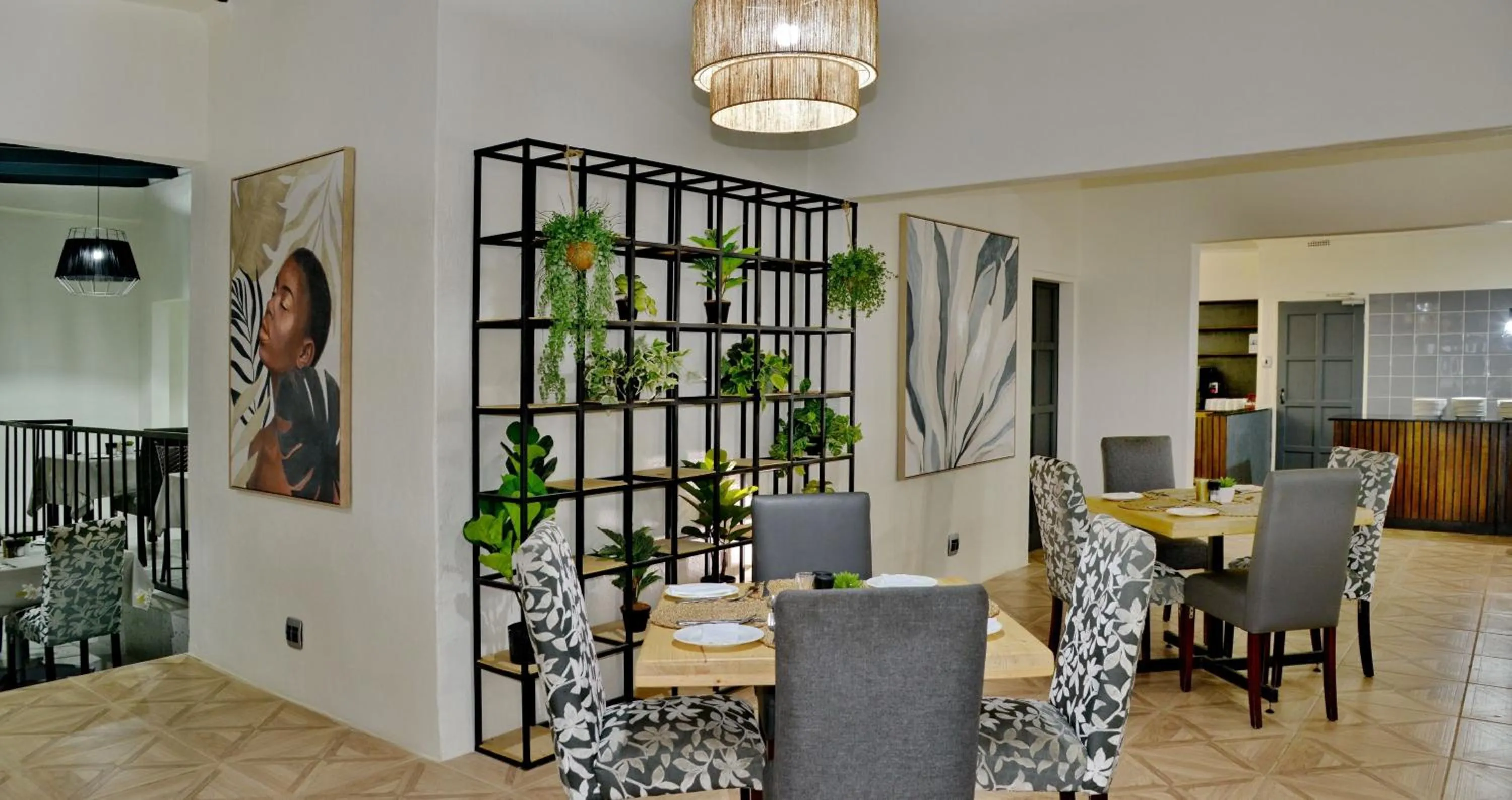 Restaurant/places to eat, Dining Area in Ingwenyama Conference & Sports Resort