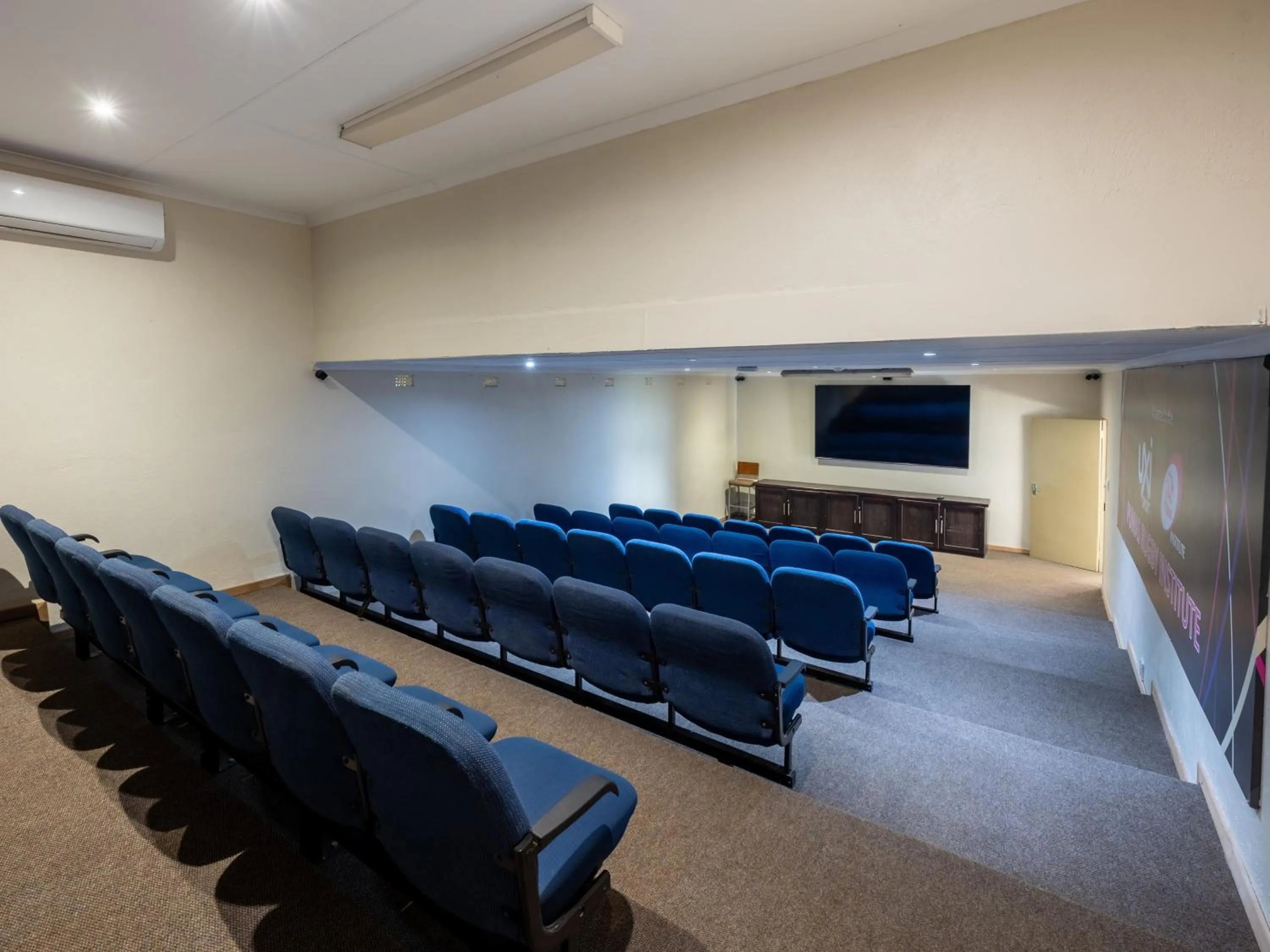 Seating area in ANEW Resort White River Mbombela