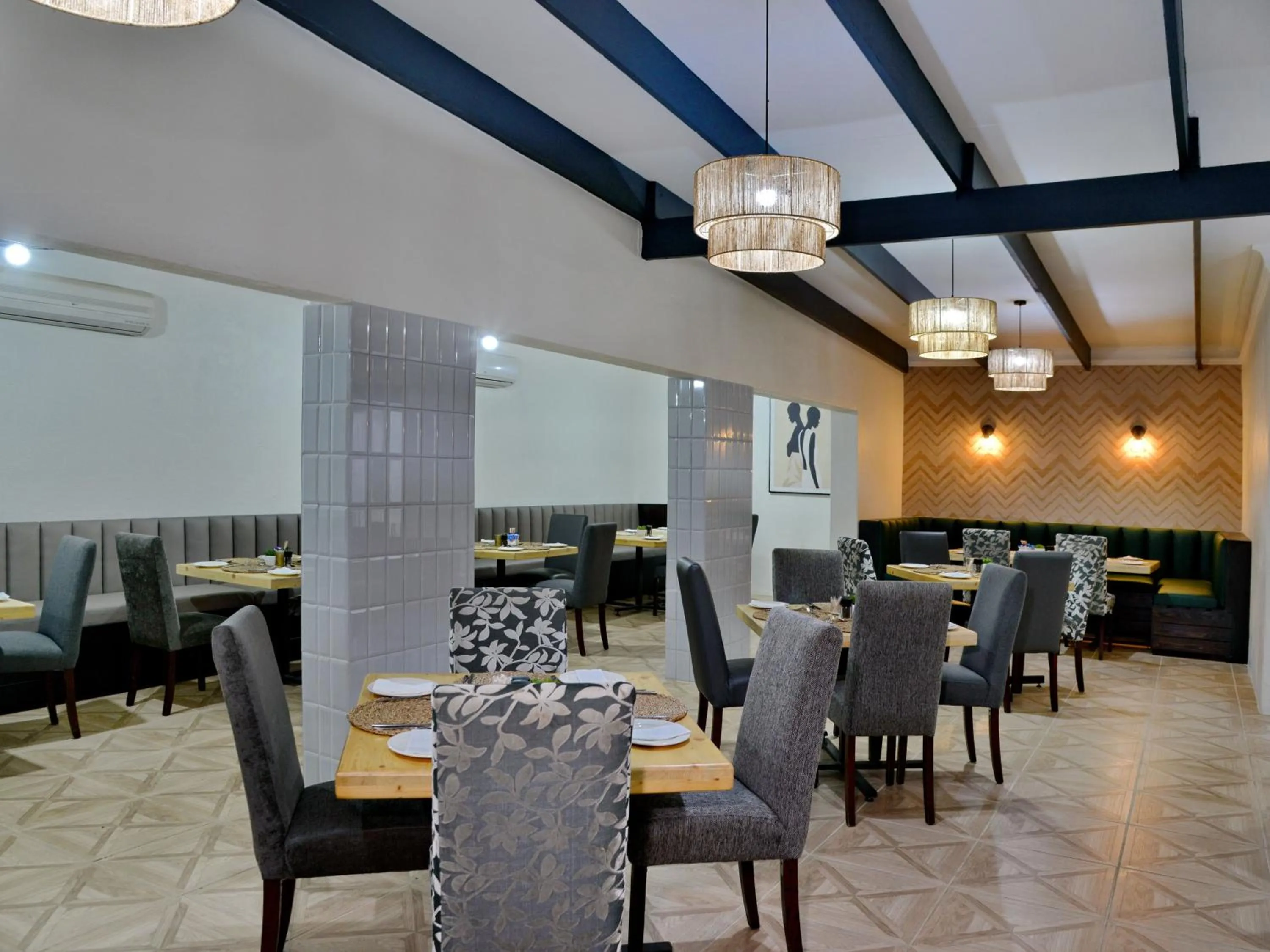 Restaurant/places to eat in ANEW Resort White River Mbombela