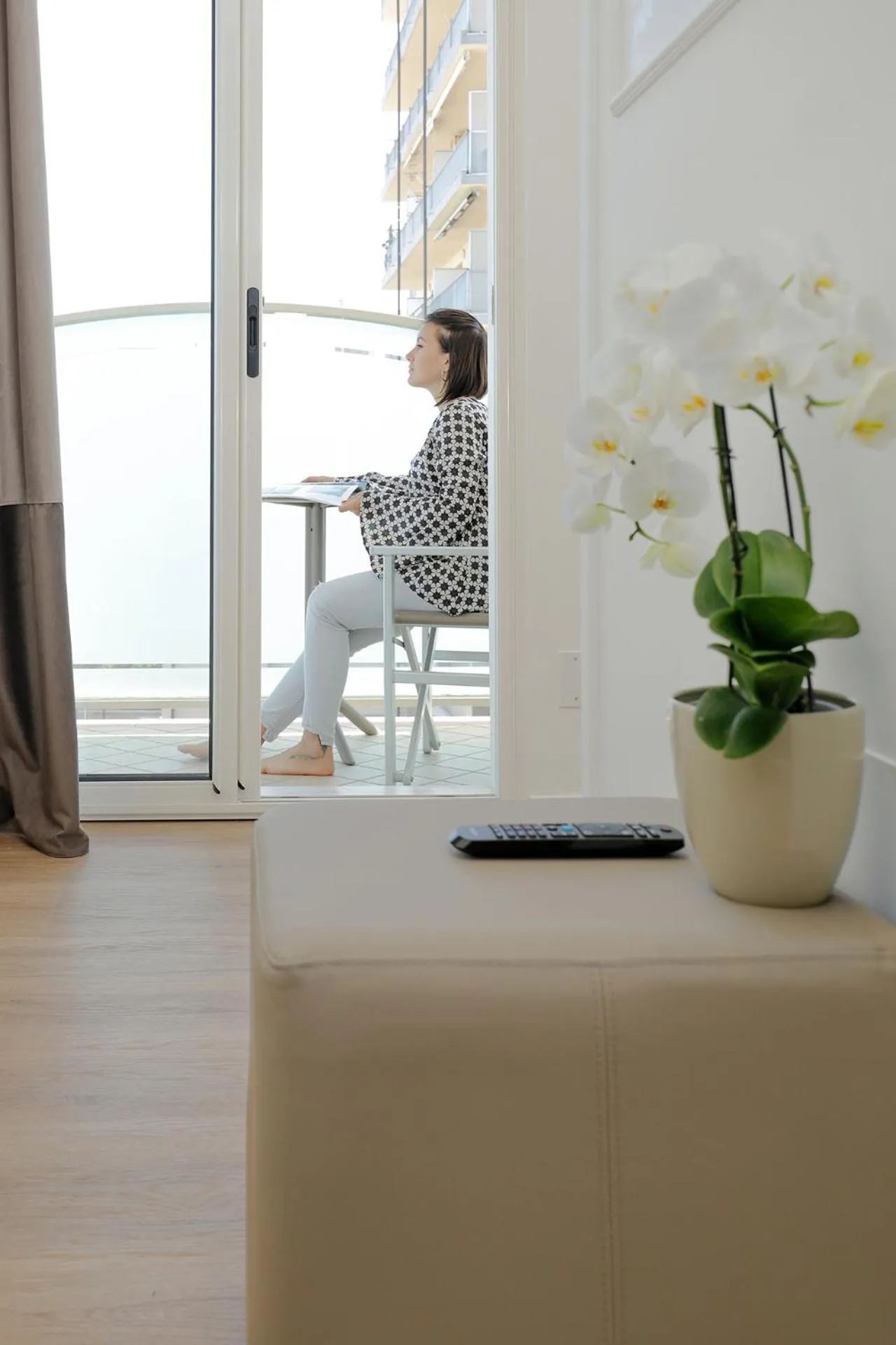 People in Hotel Alexander