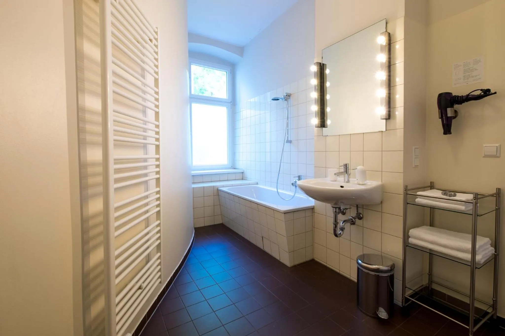 Bathroom in Jasper's Boutique Hotel