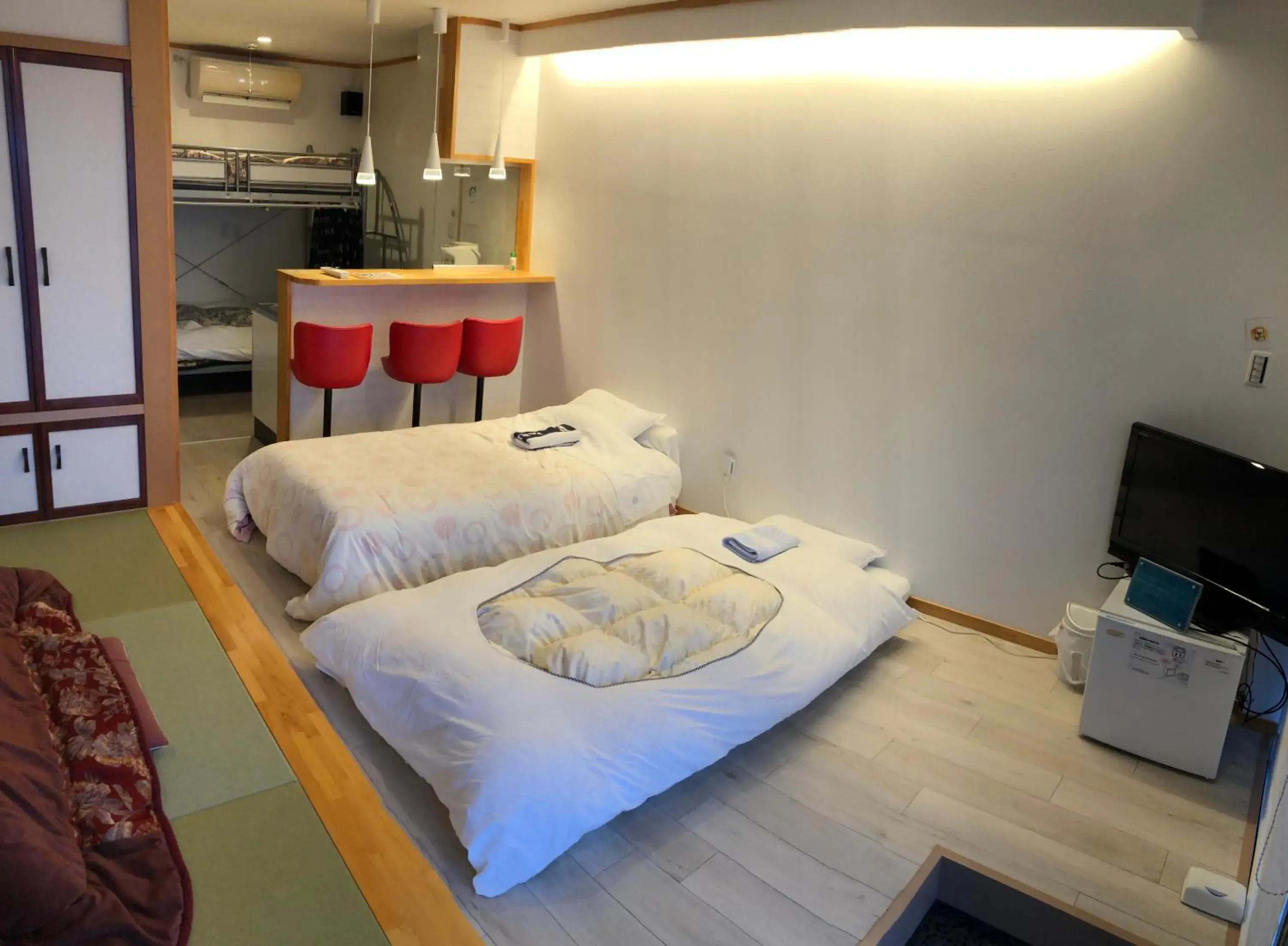 Superior Apartment in PittINN Superior Apartment in PittINN