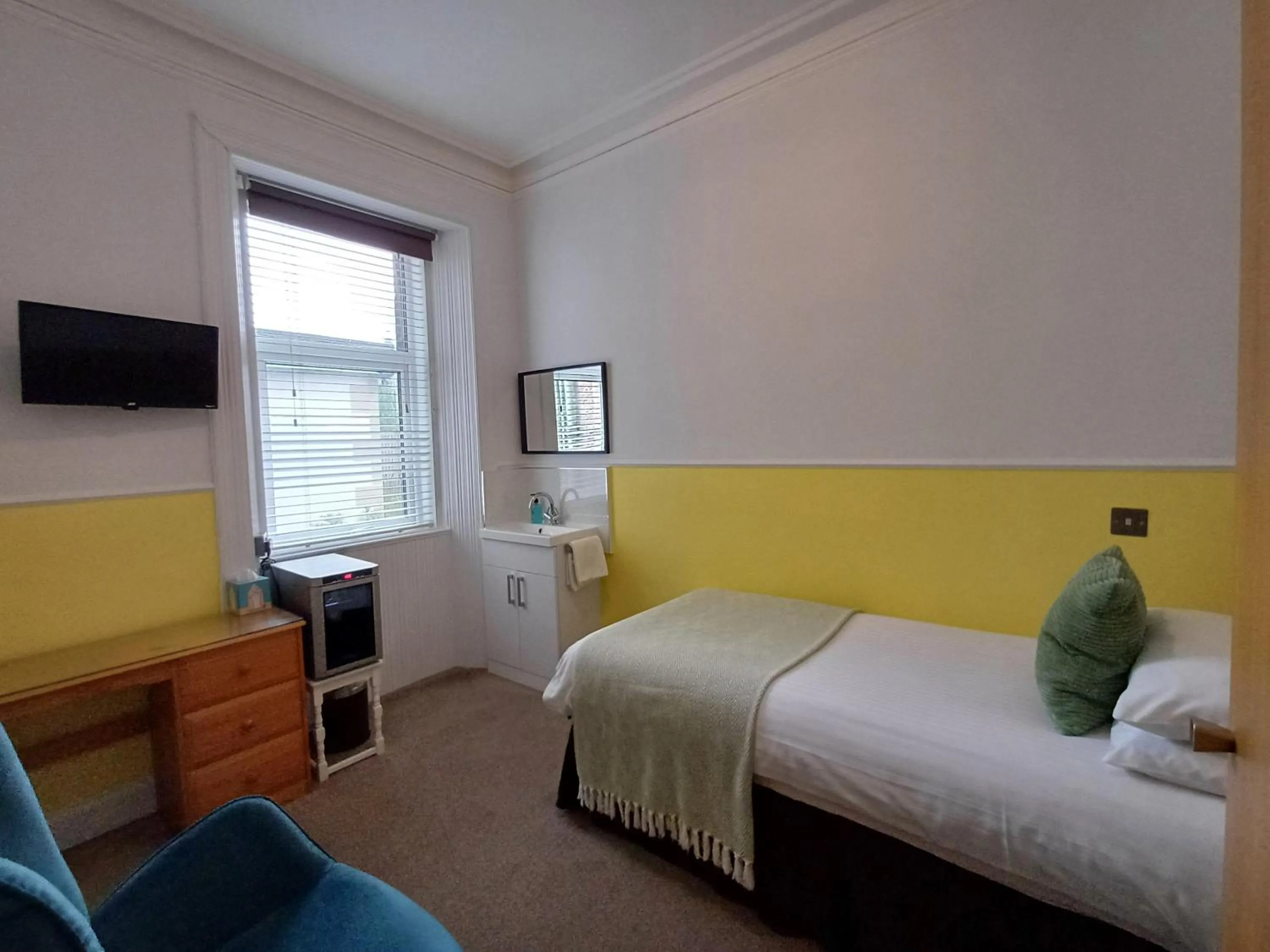 Bedroom, Bed in Hazeldene Guest House