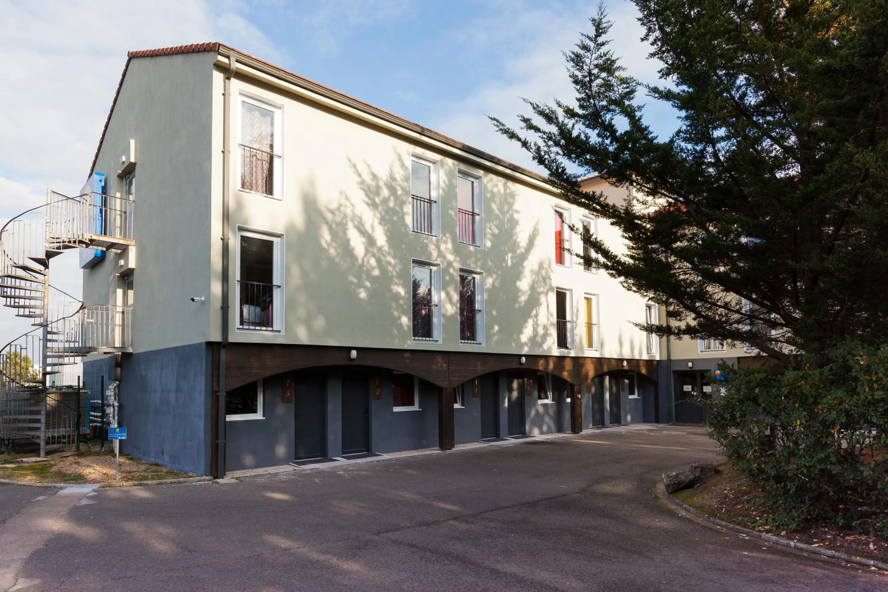 Facade/entrance in Comfort Hotel Orléans Olivet Provinces