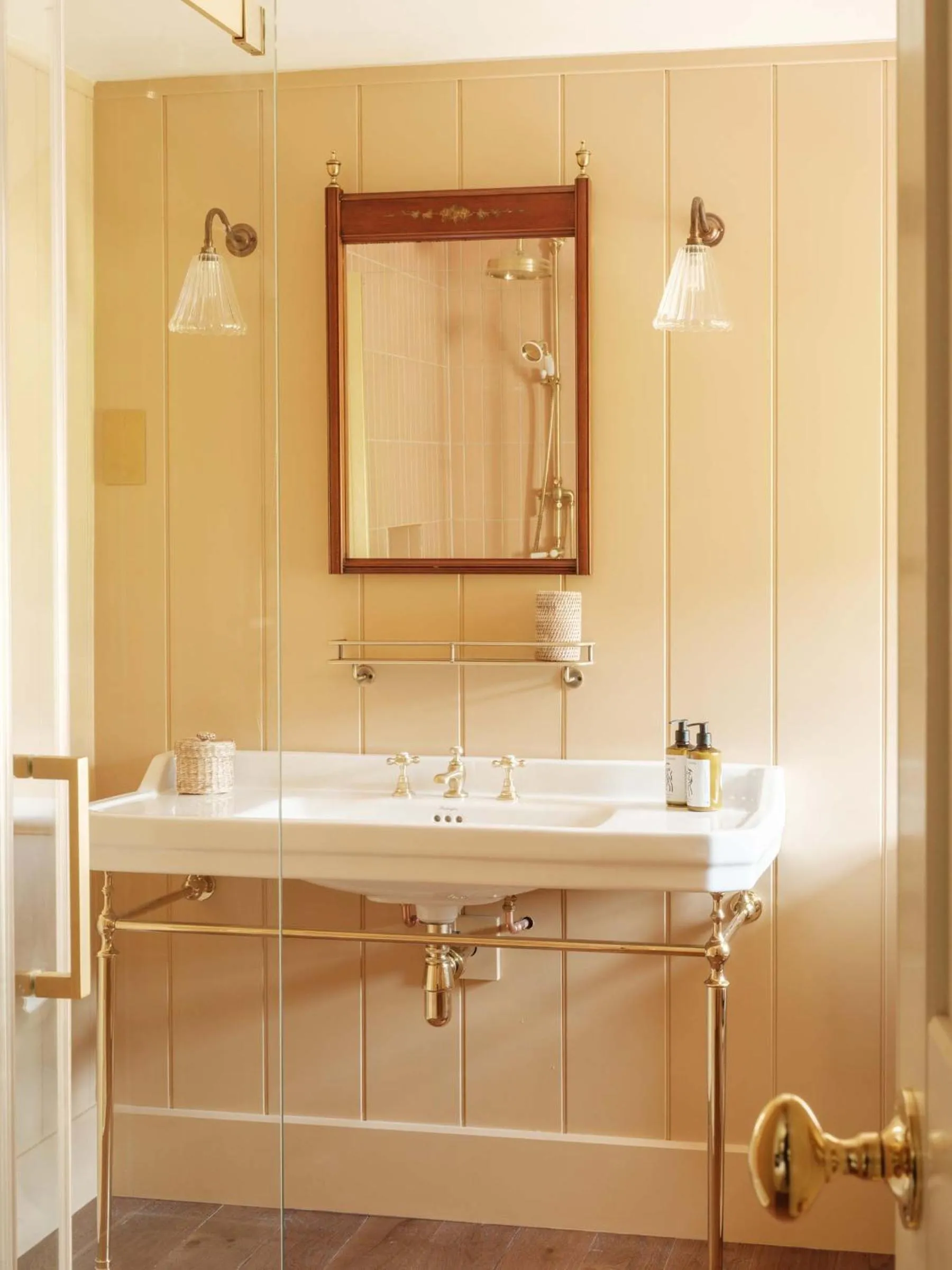 Bathroom in The Fortingall