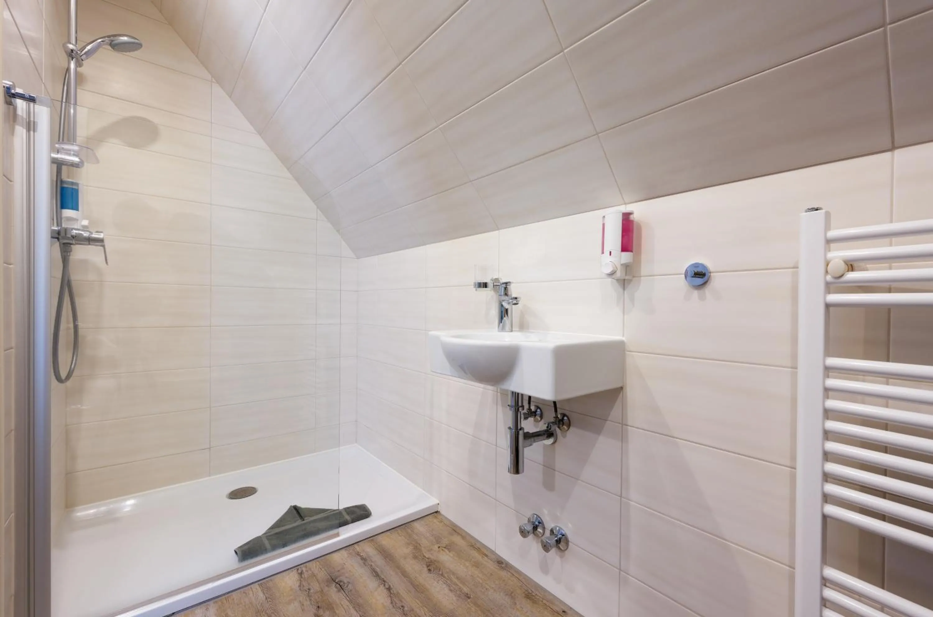 Bathroom in Hotel Schluister Park