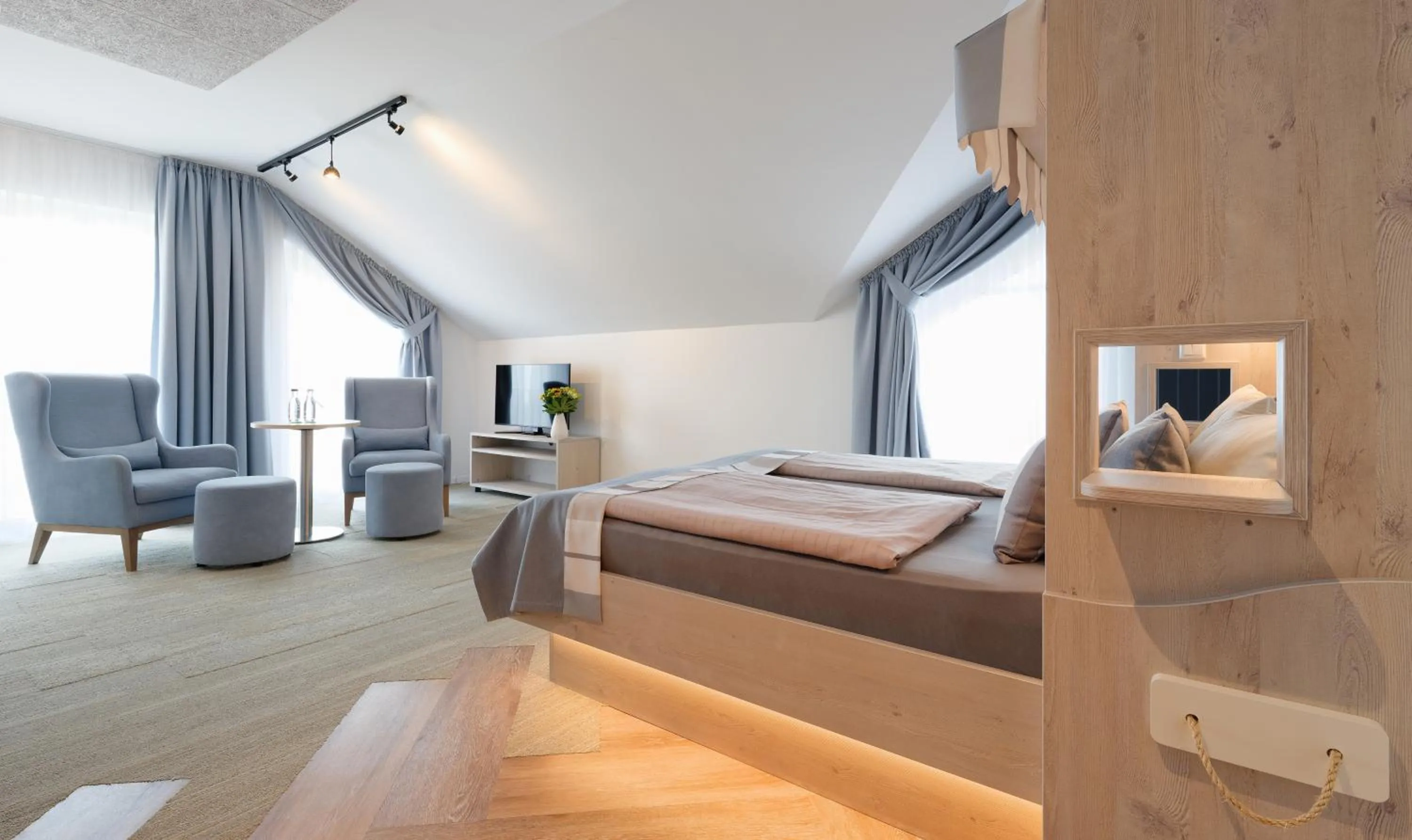 Photo of the whole room, Bed in Hotel Schluister Park