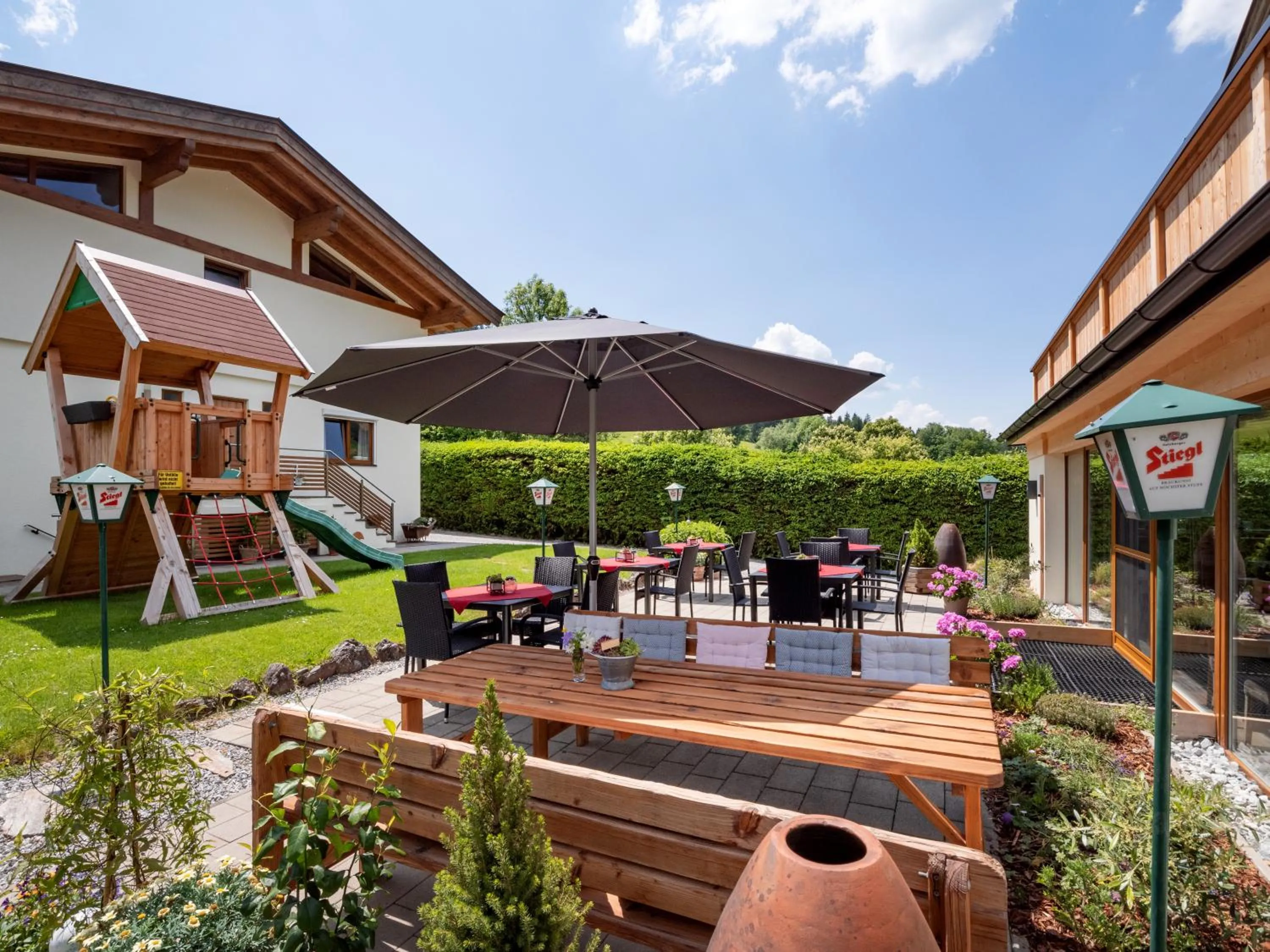 Property building in Haus Tirol