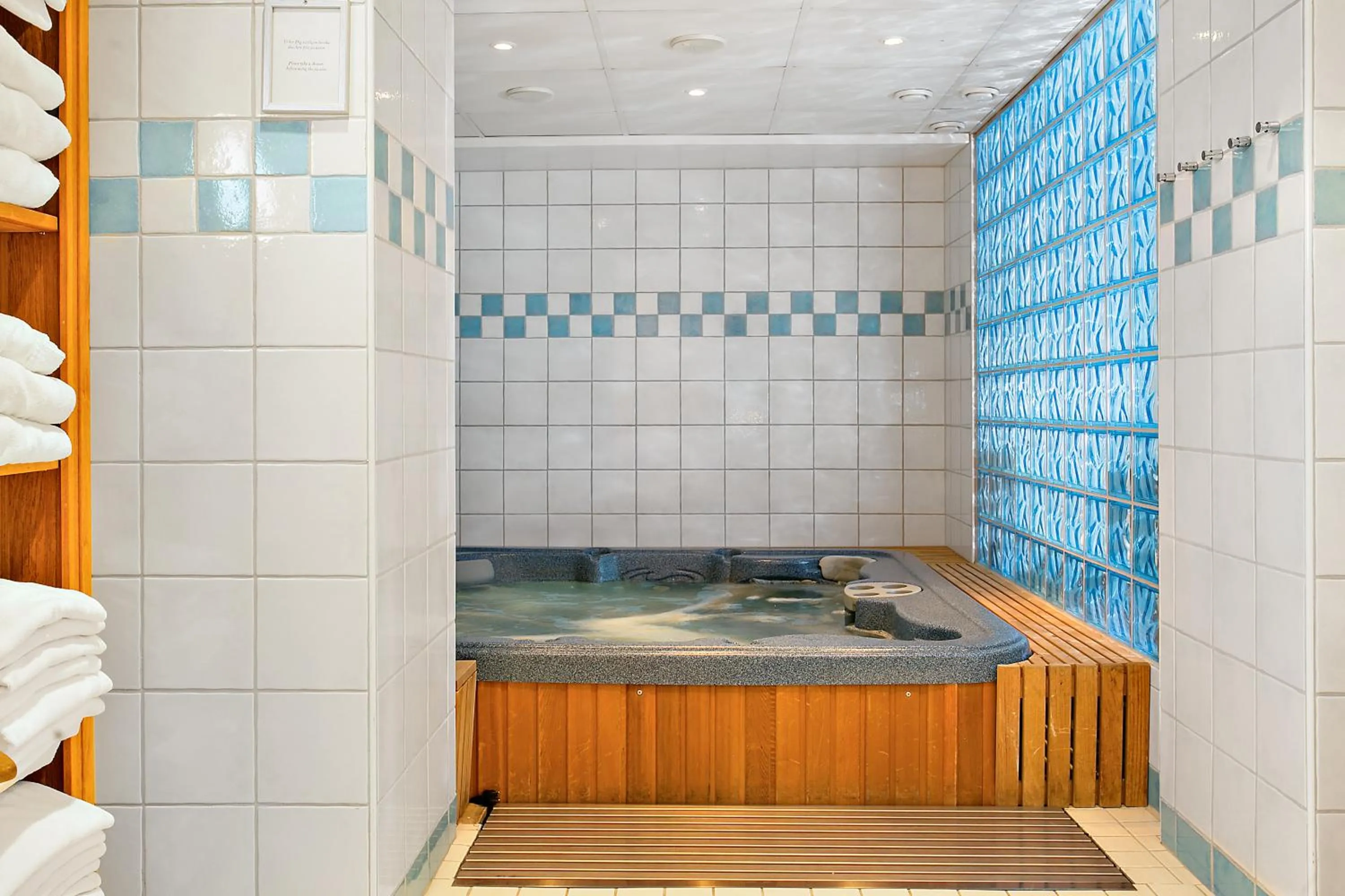 Hot Tub in Toftaholm Herrgård