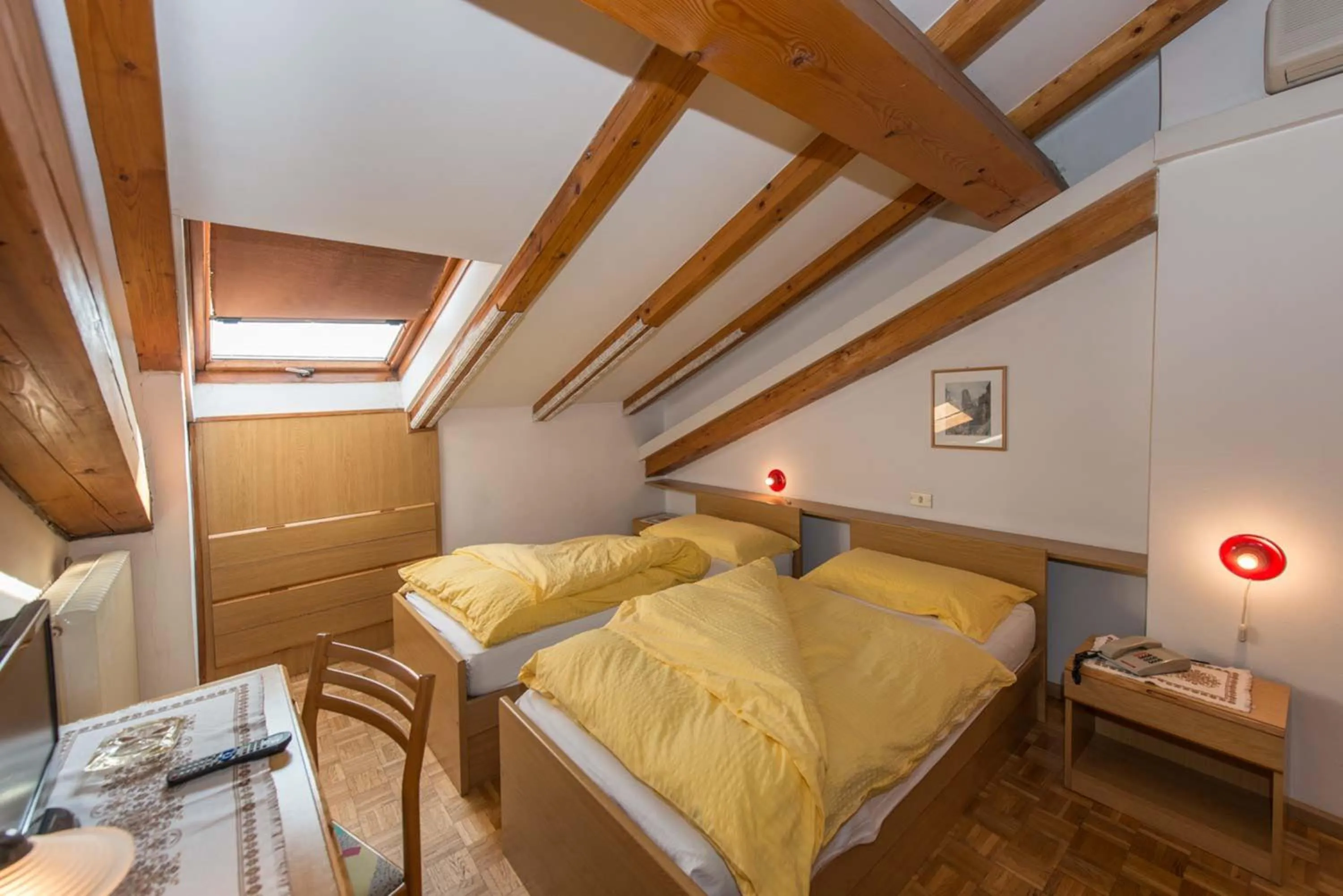 Bedroom in Albergo Antica Rosa